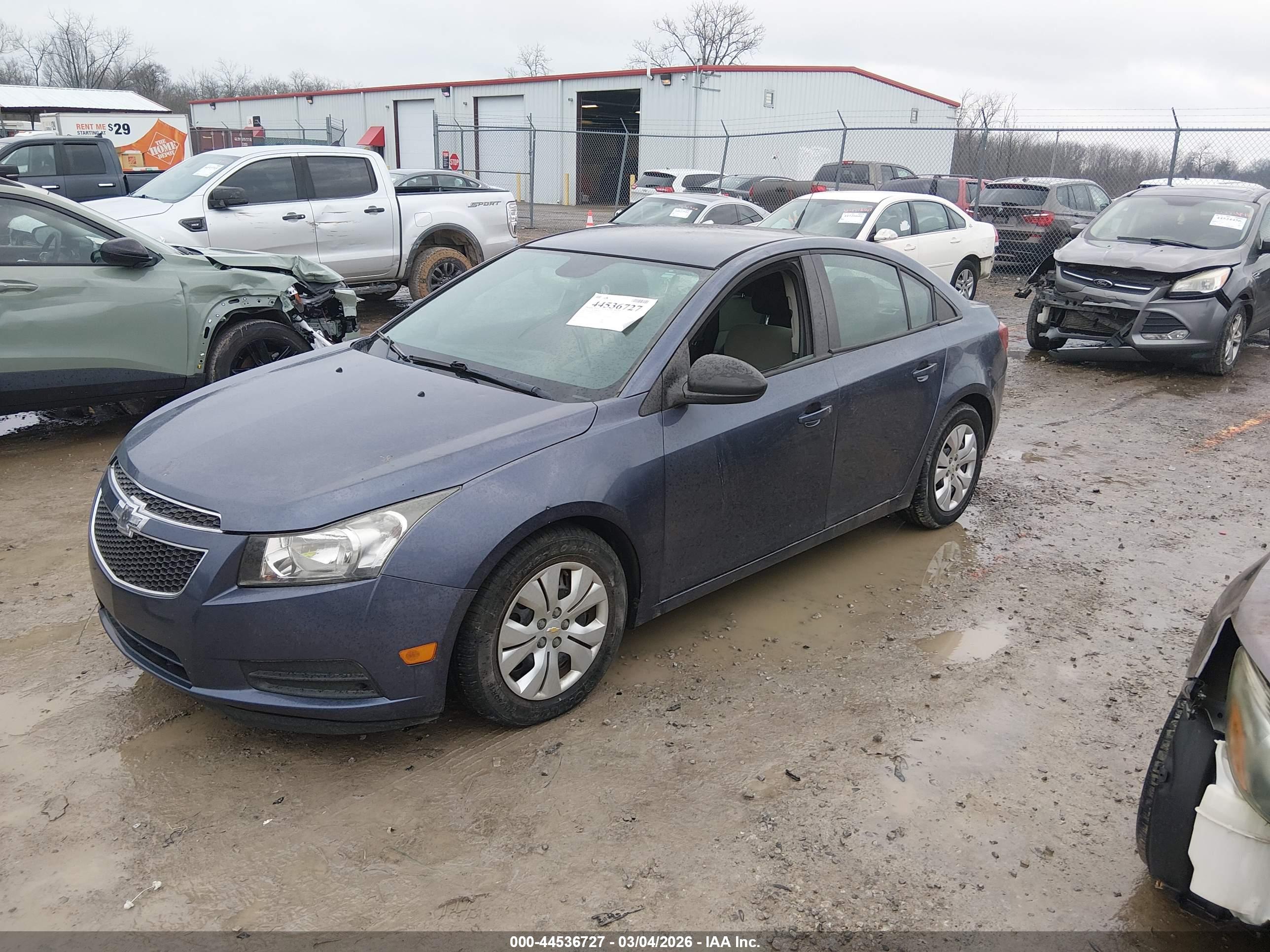 CHEVROLET CRUZE image 2