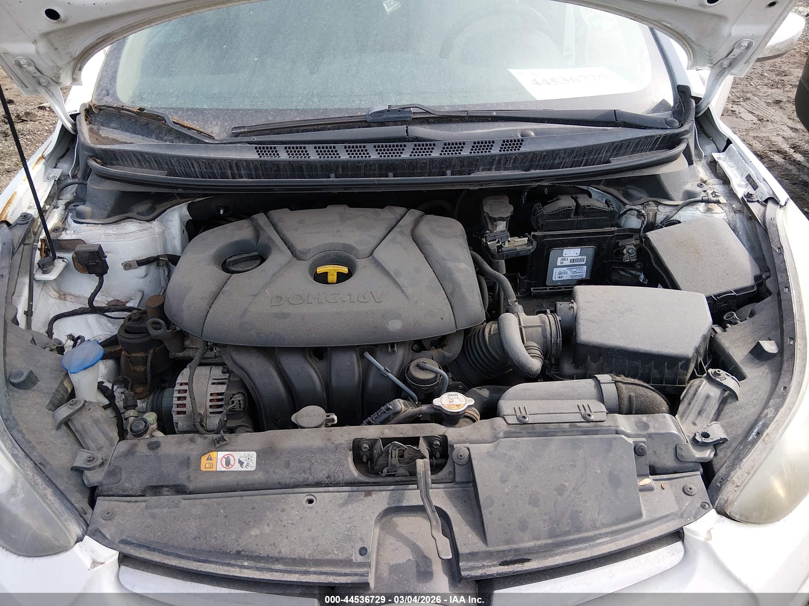 HYUNDAI ELANTRA image 10