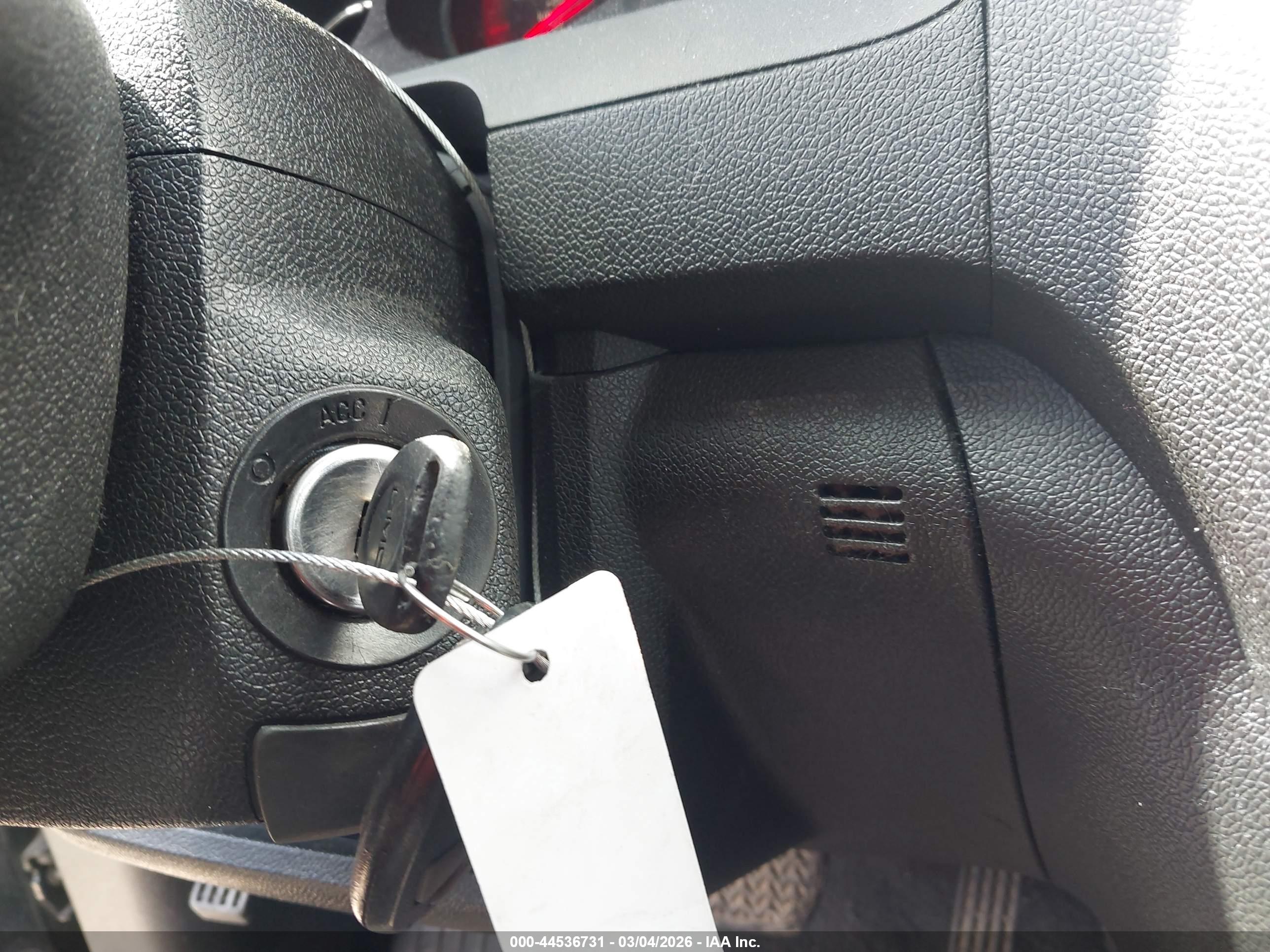 GMC ACADIA image 11