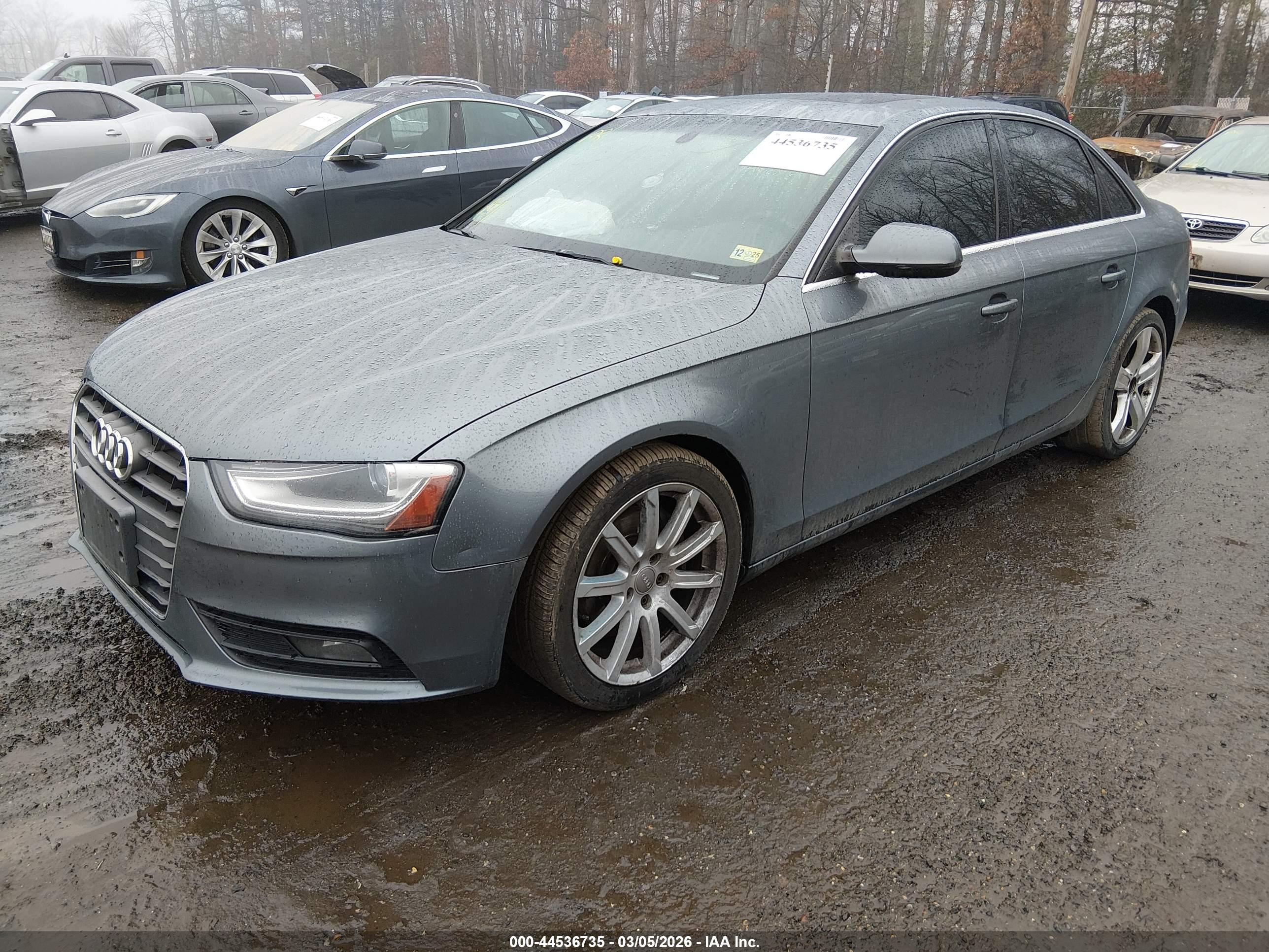 AUDI A4 image 2