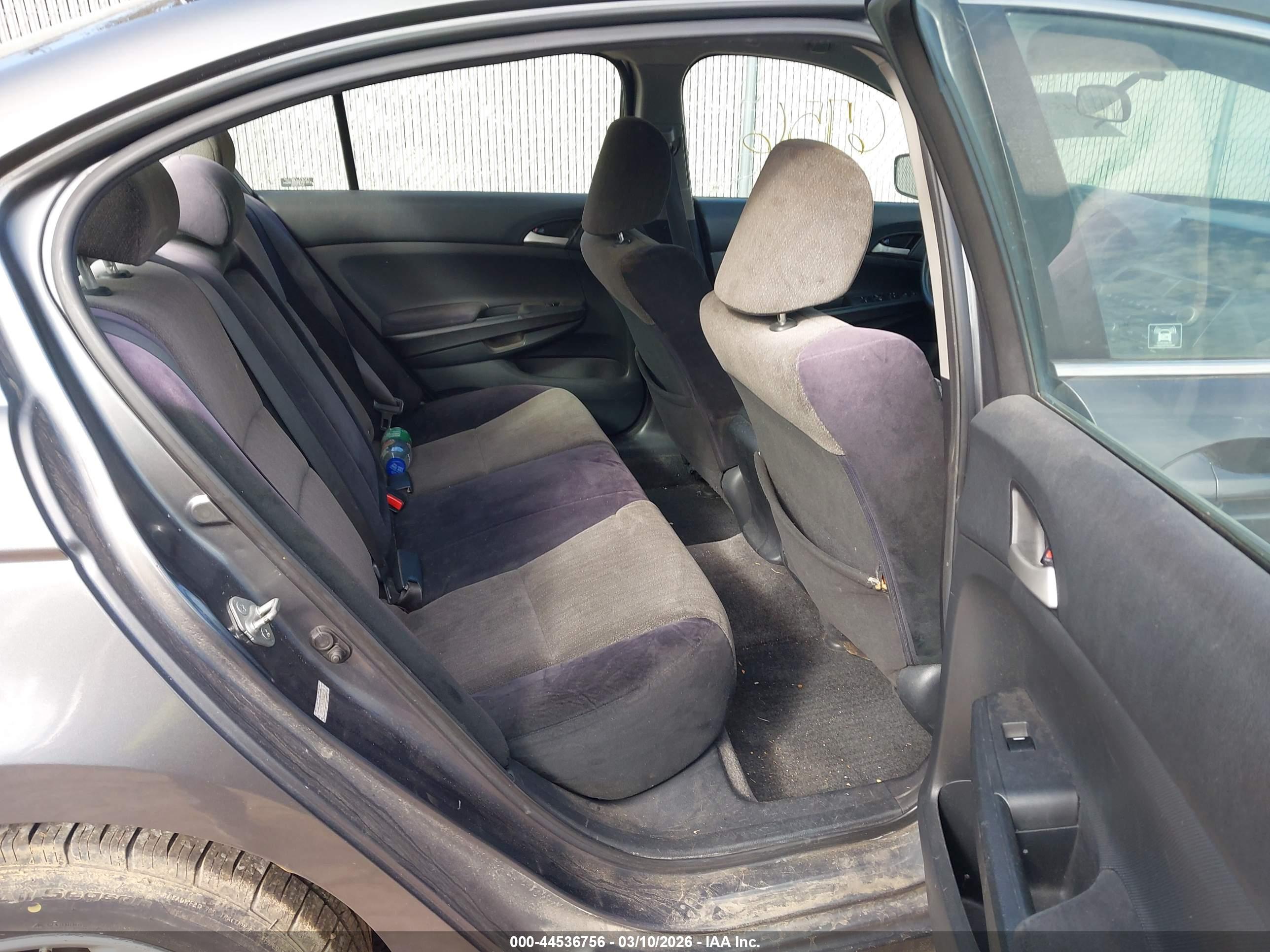 HONDA ACCORD image 8