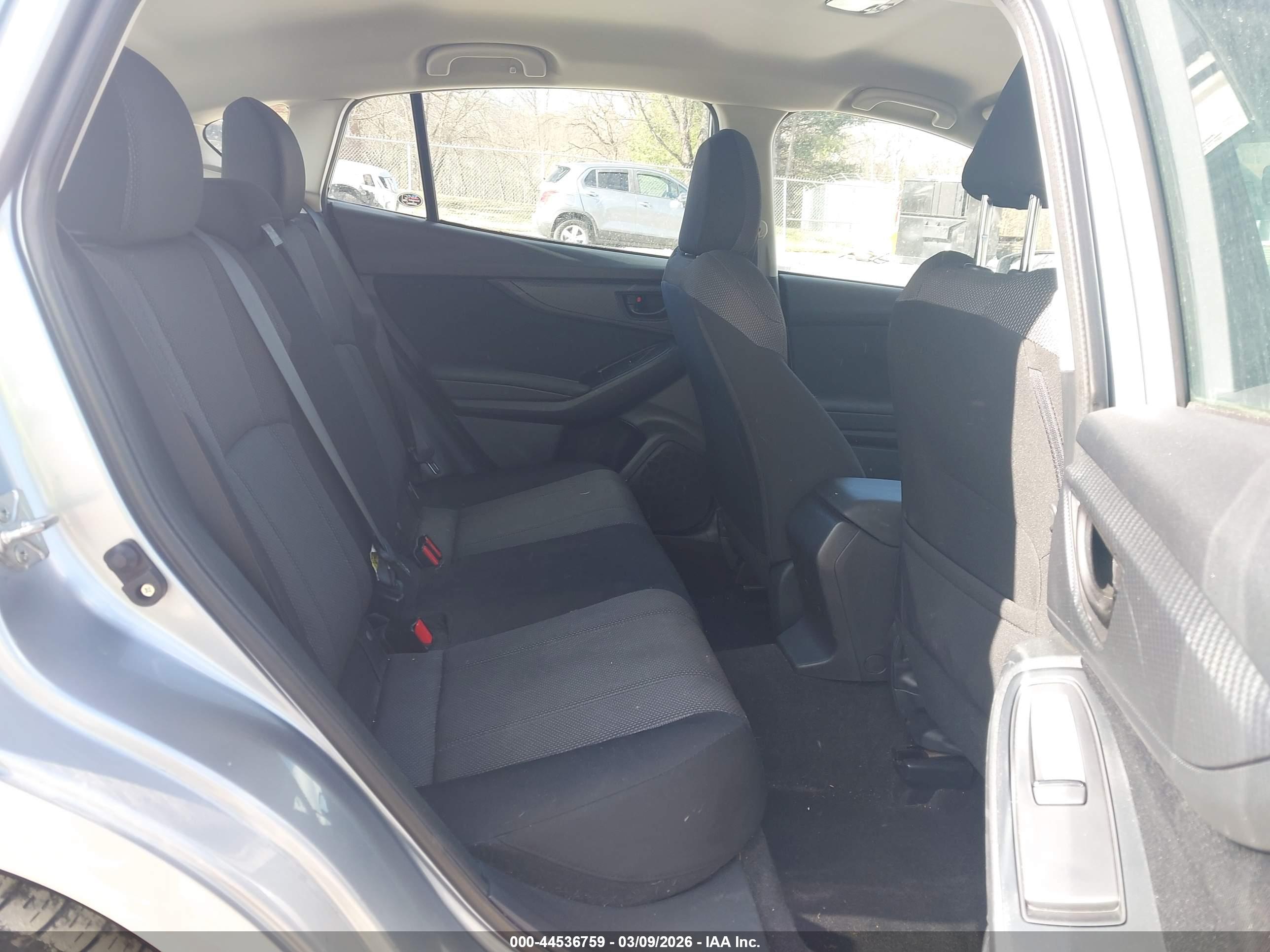 SUBARU IMPREZA image 8