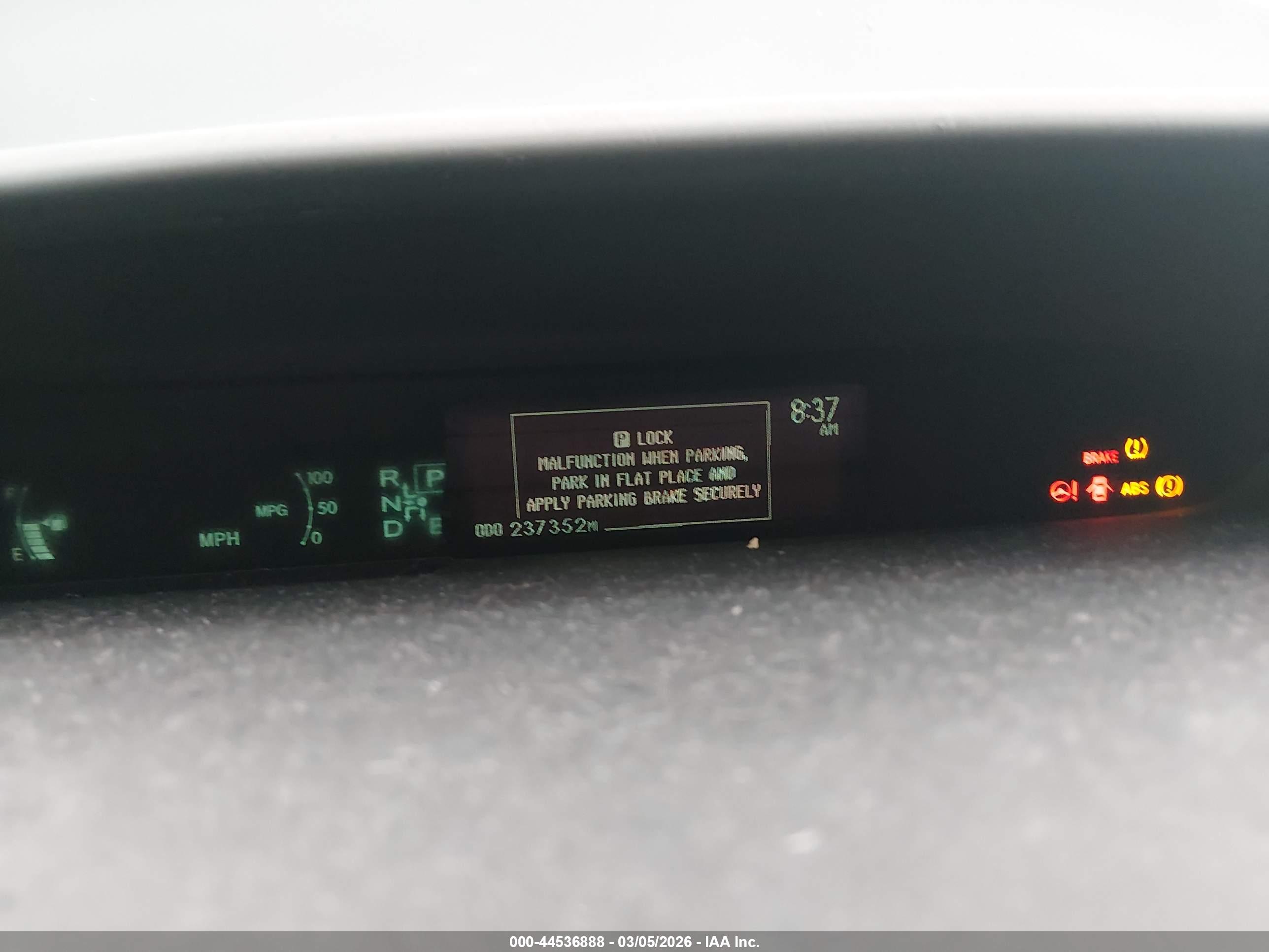 TOYOTA PRIUS image 7