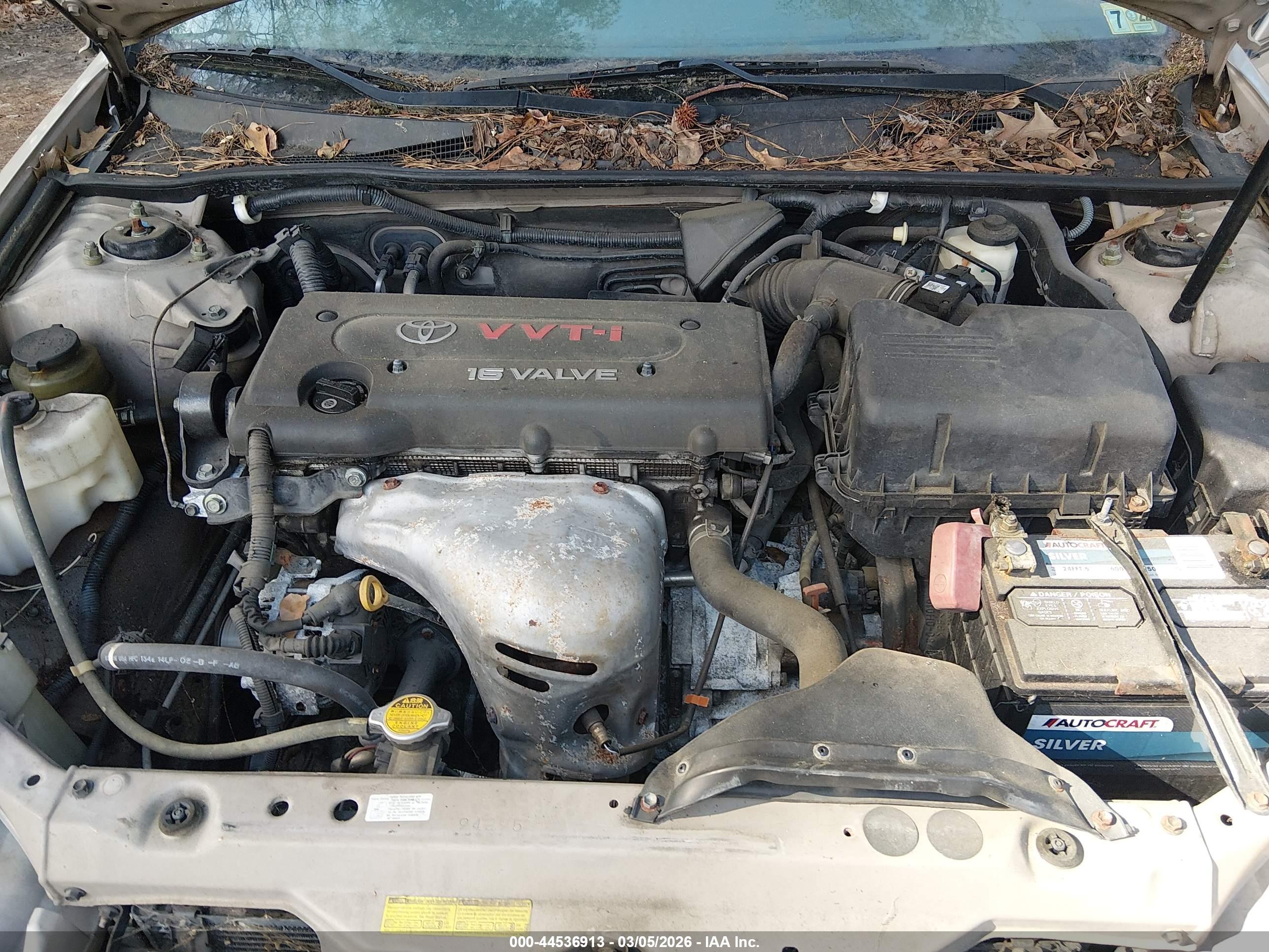 TOYOTA CAMRY image 10