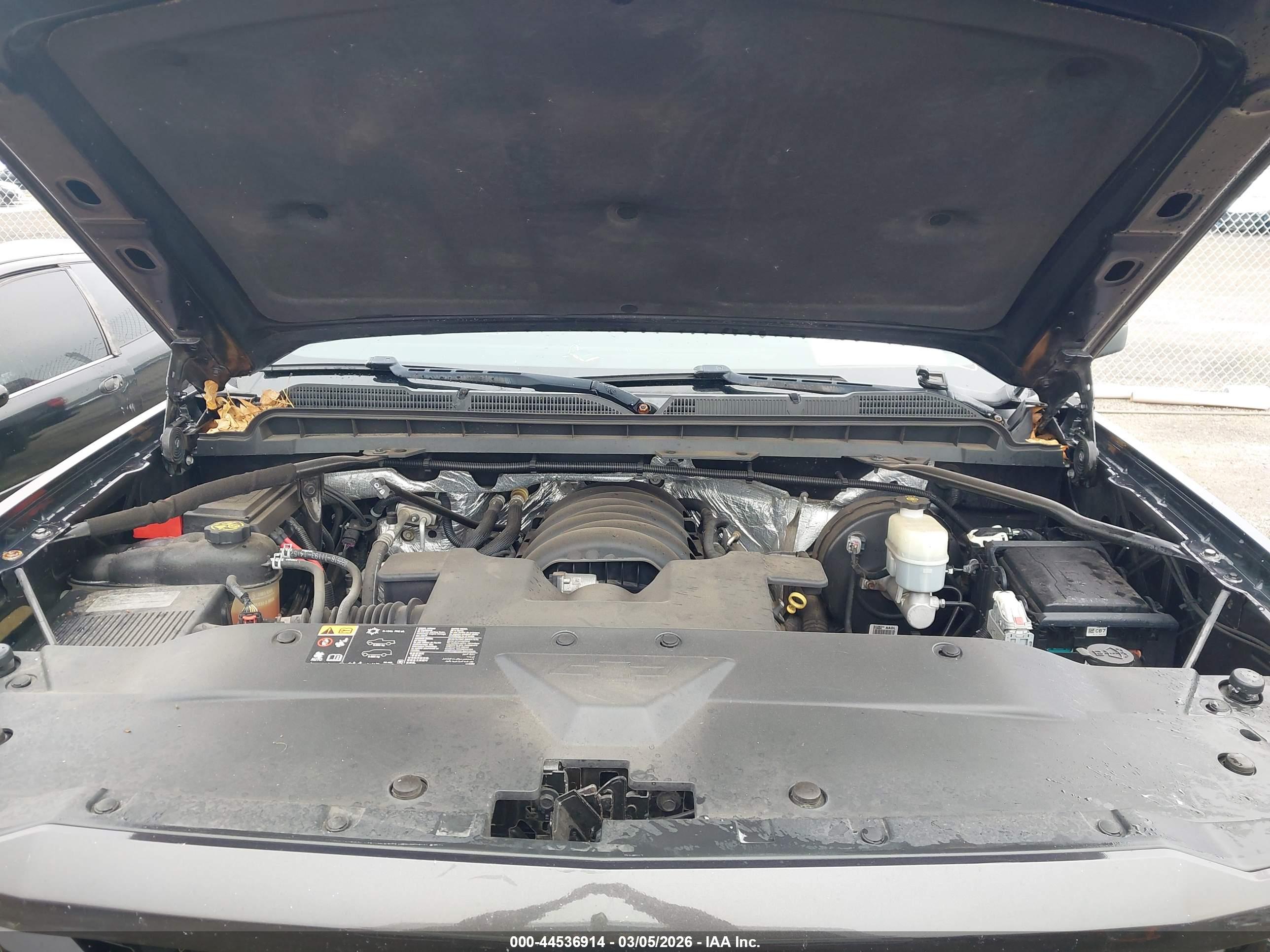 CHEVROLET SILVERADO image 10