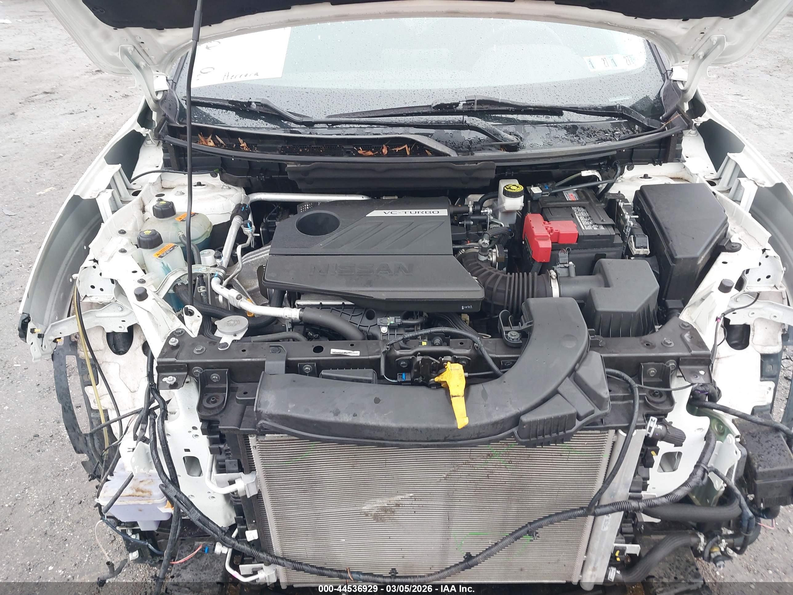 NISSAN ROGUE image 10