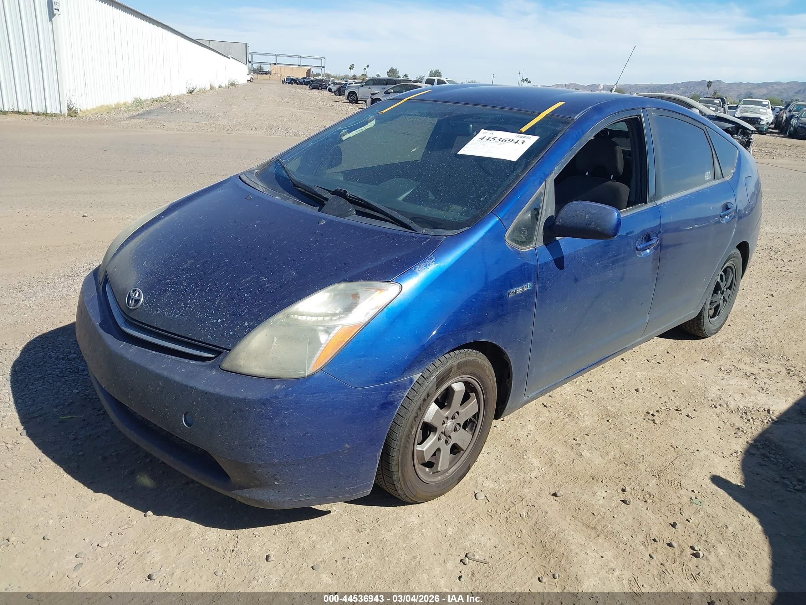 TOYOTA PRIUS image 2