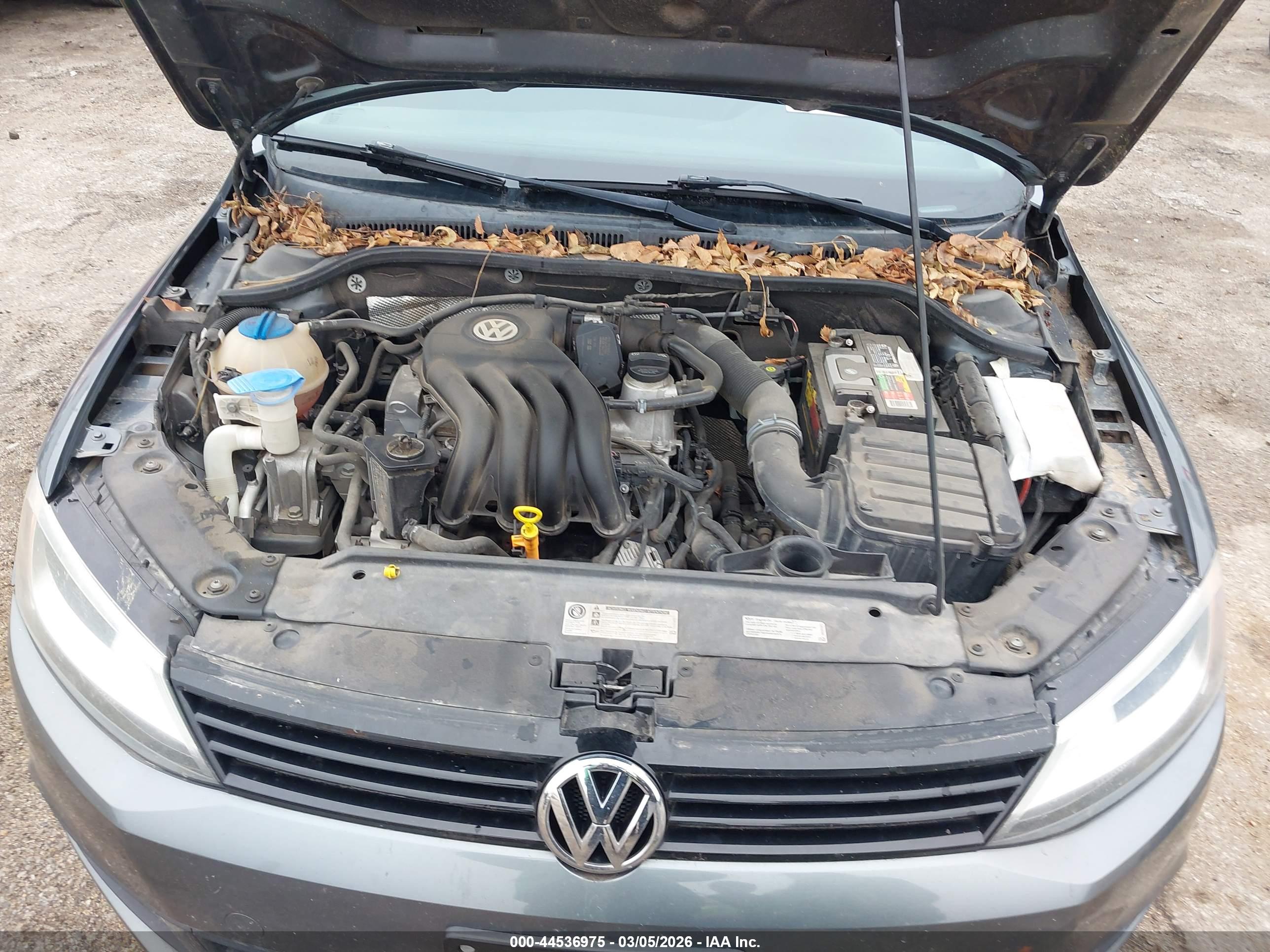VOLKSWAGEN JETTA image 10