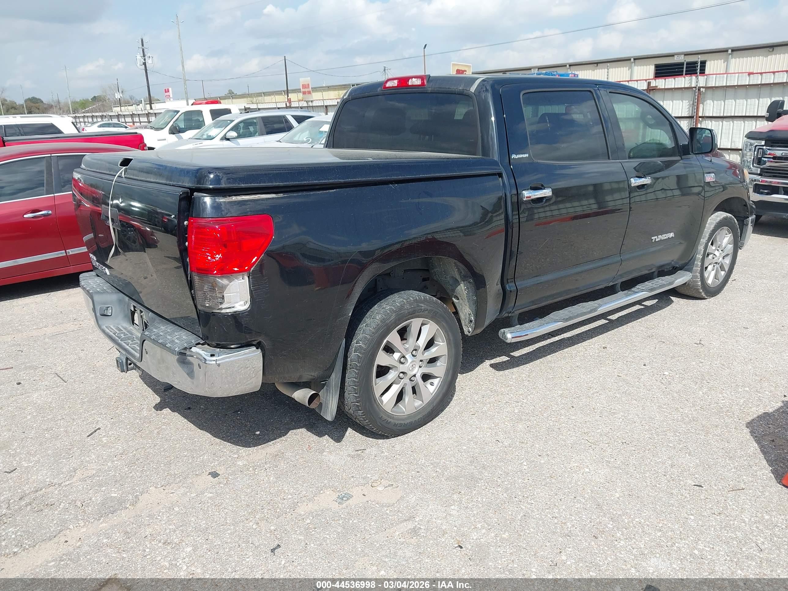 TOYOTA TUNDRA image 4