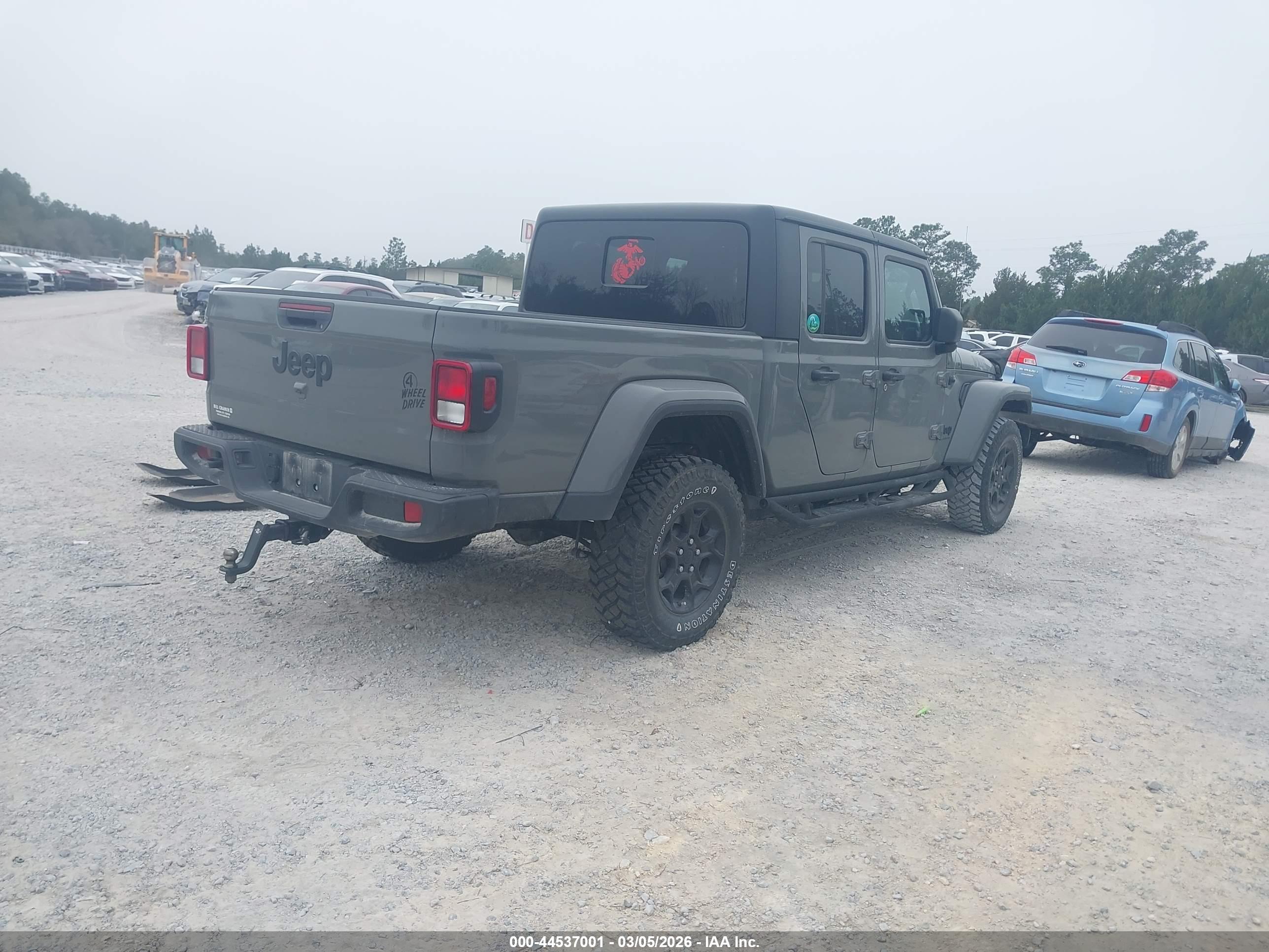 JEEP GLADIATOR image 4