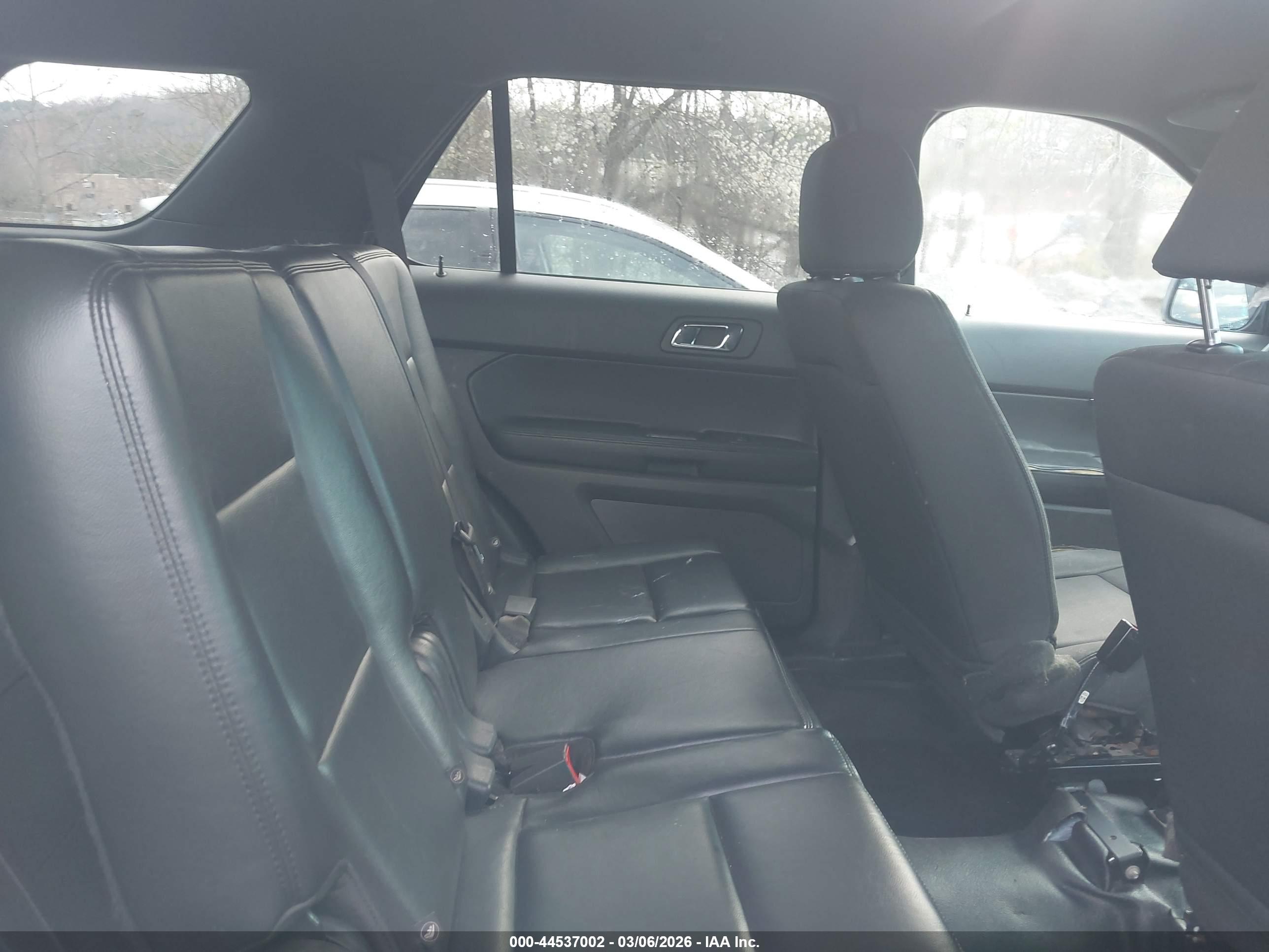 FORD UTILITY image 8