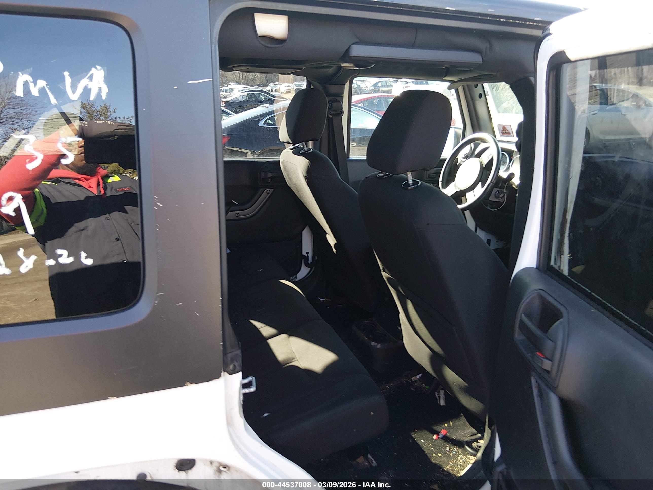 JEEP WRANGLER image 8