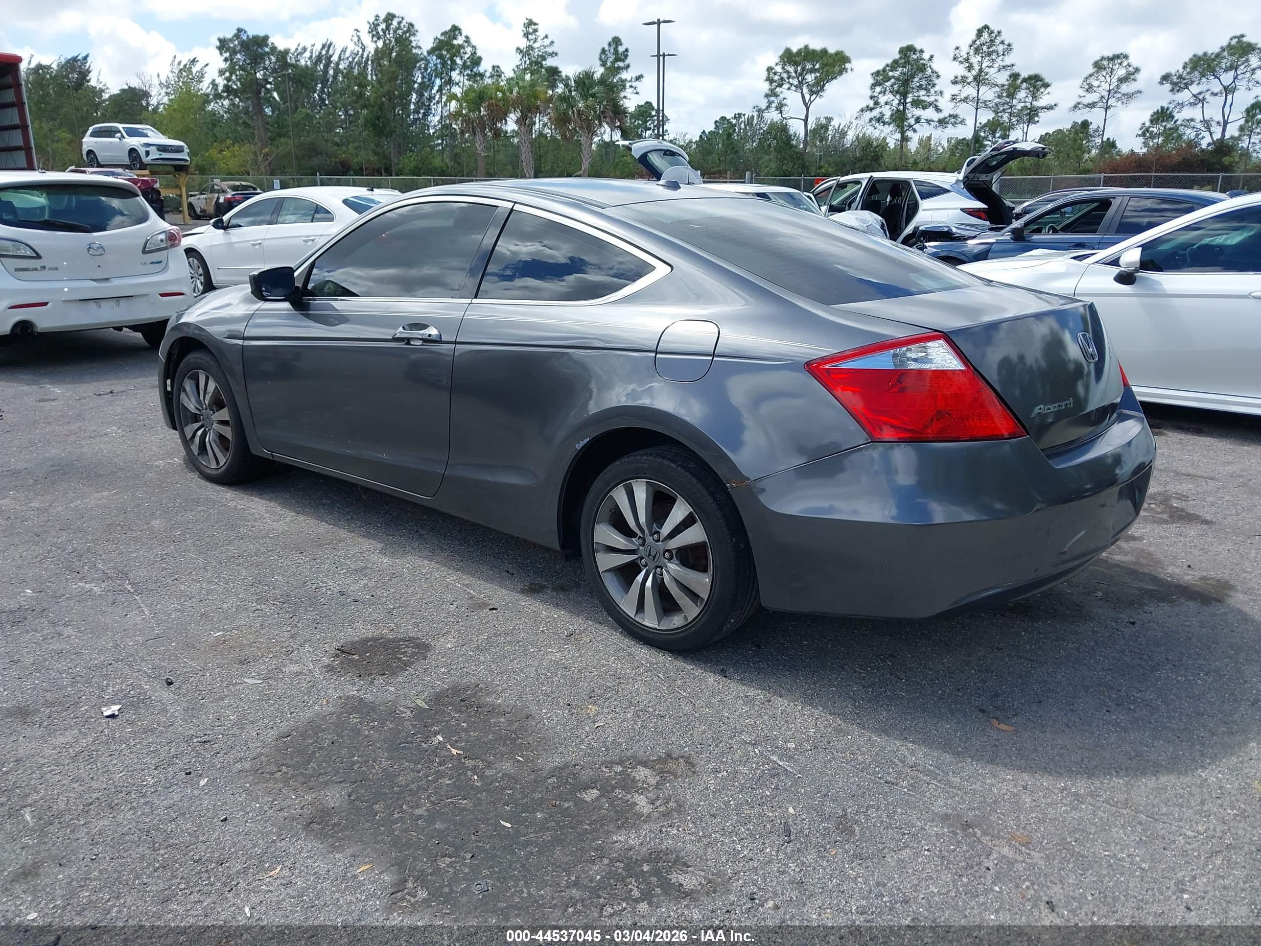 HONDA ACCORD image 3