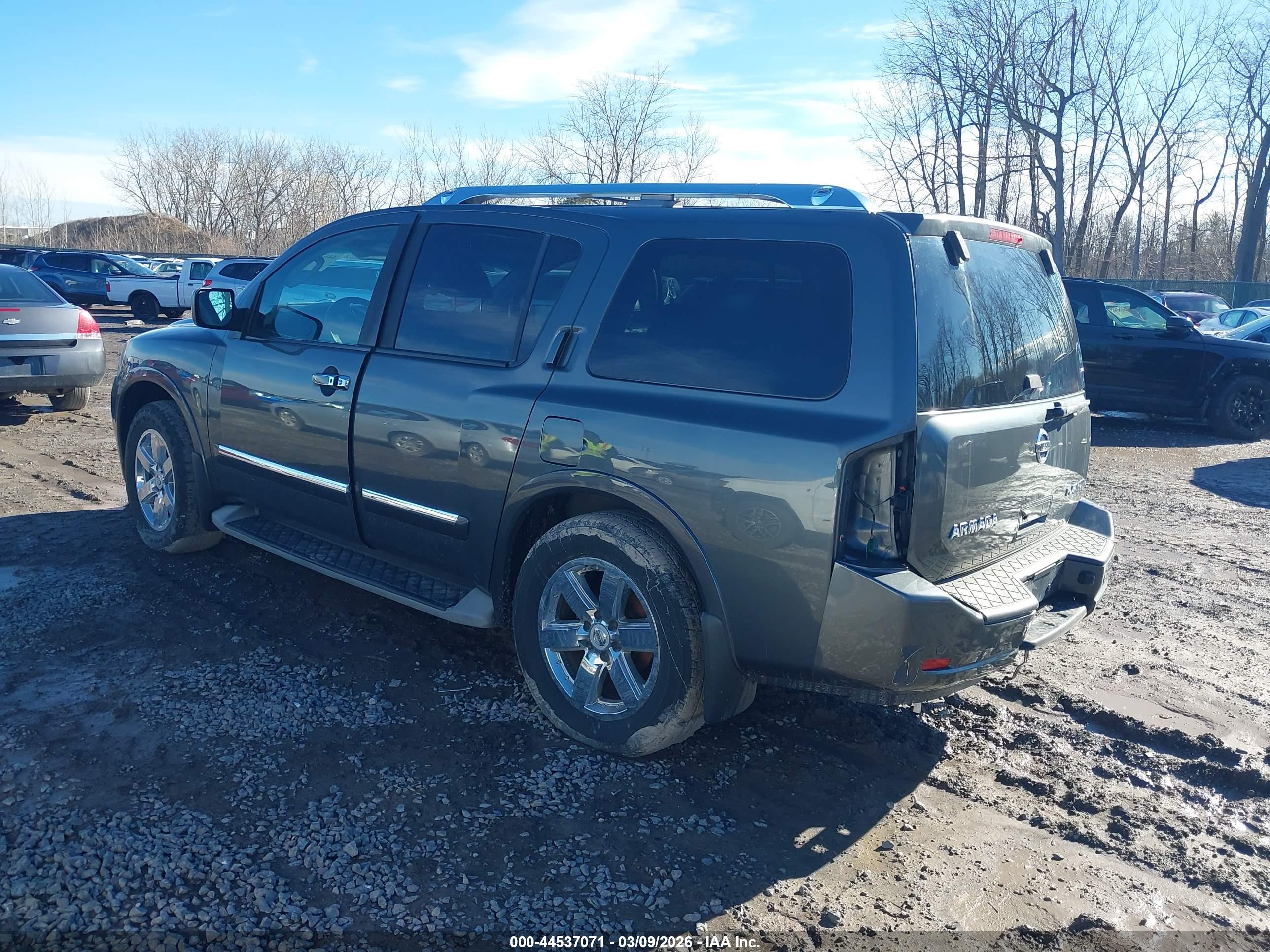 NISSAN ARMADA image 3