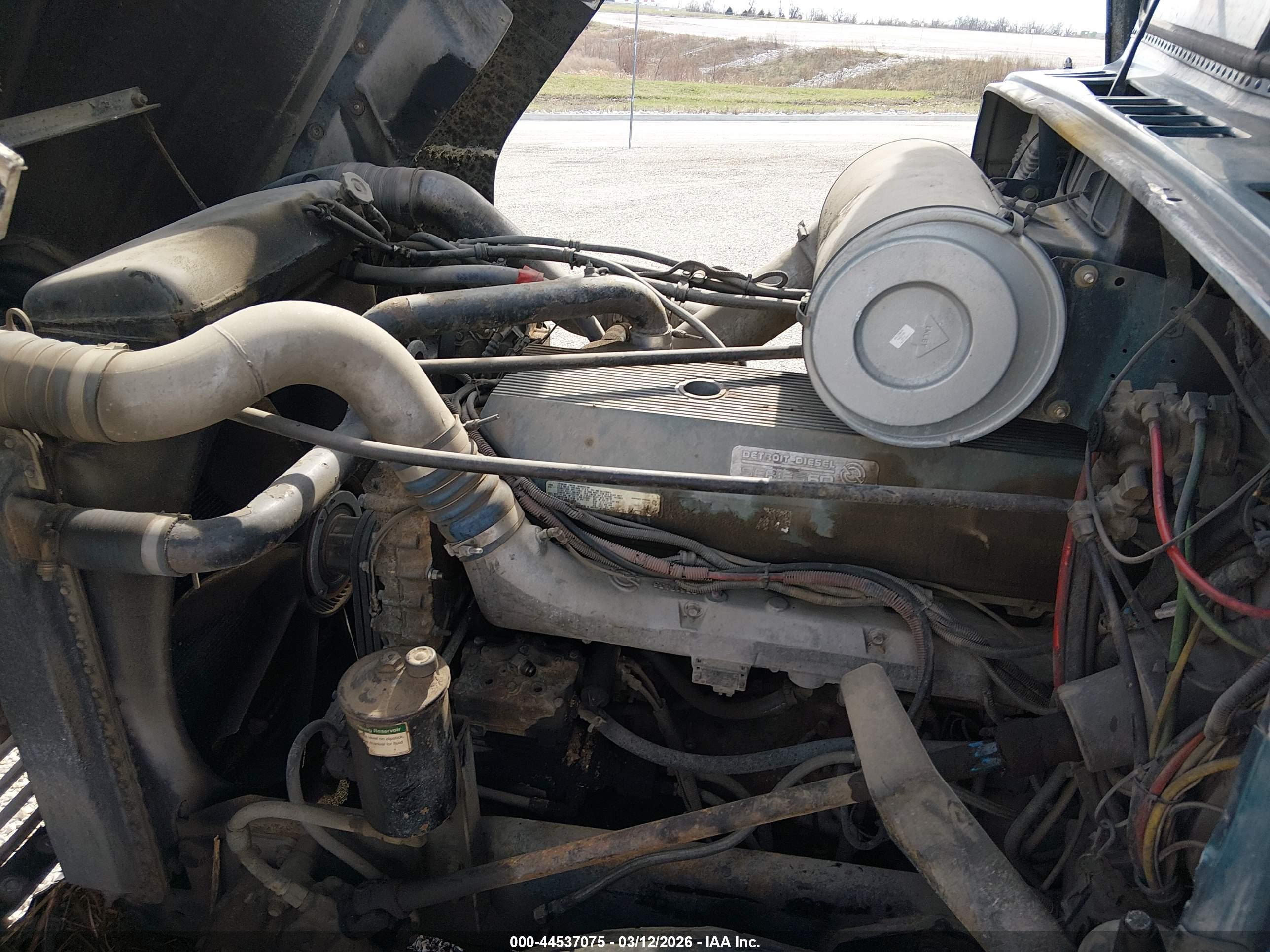 FREIGHTLINER CONVENTIONAL image 10