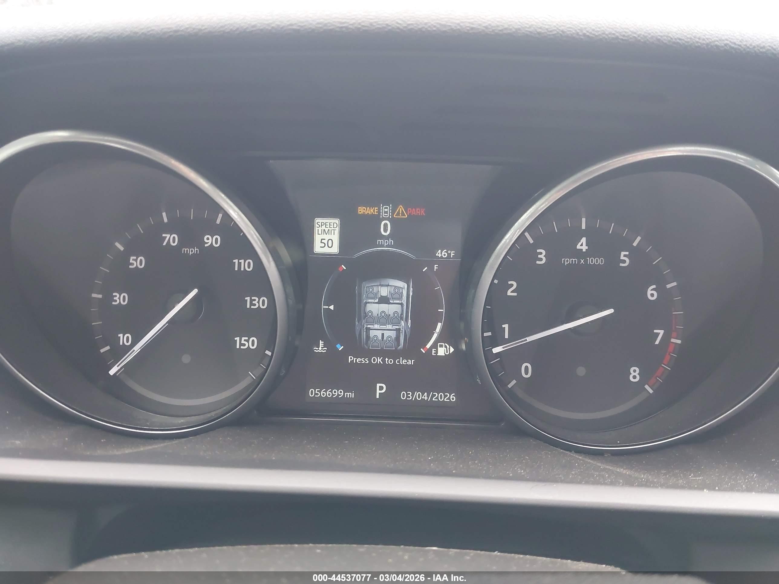 LAND ROVER image 7
