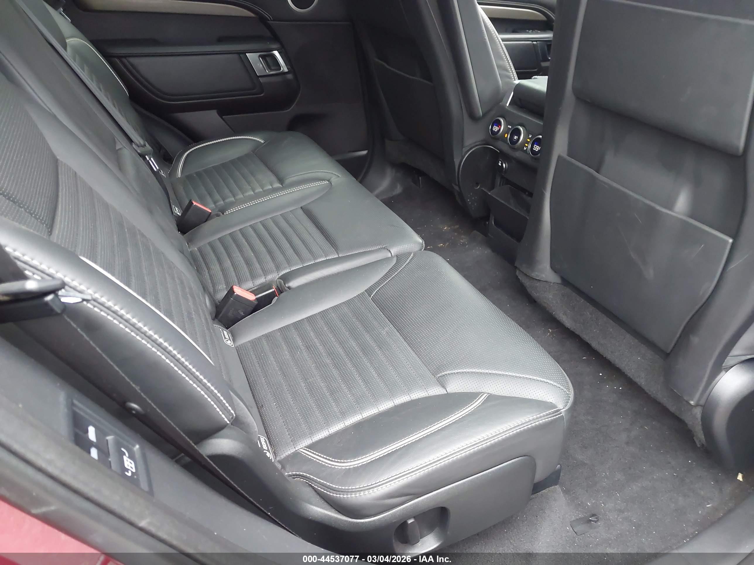 LAND ROVER image 8