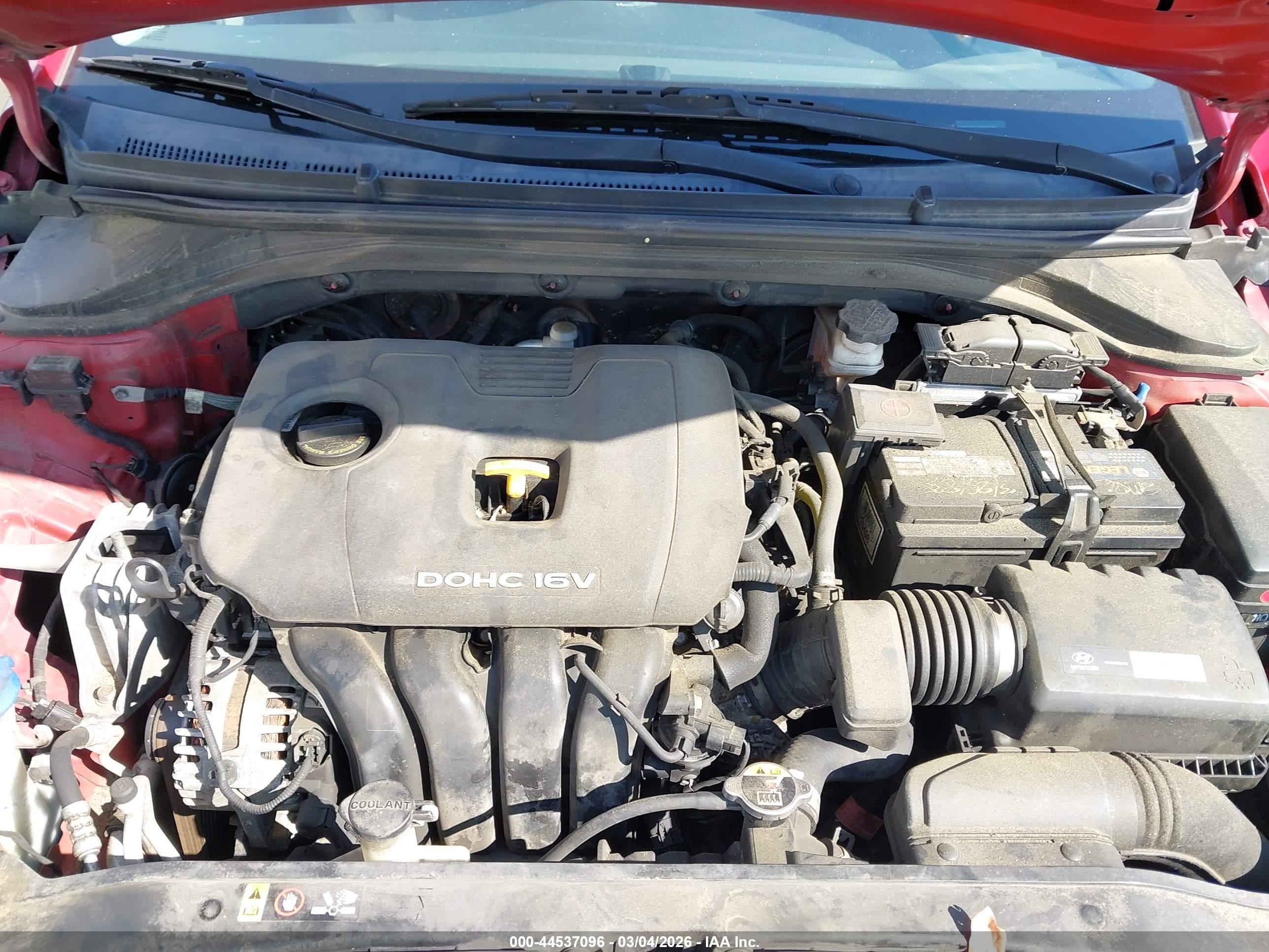 HYUNDAI ELANTRA image 10