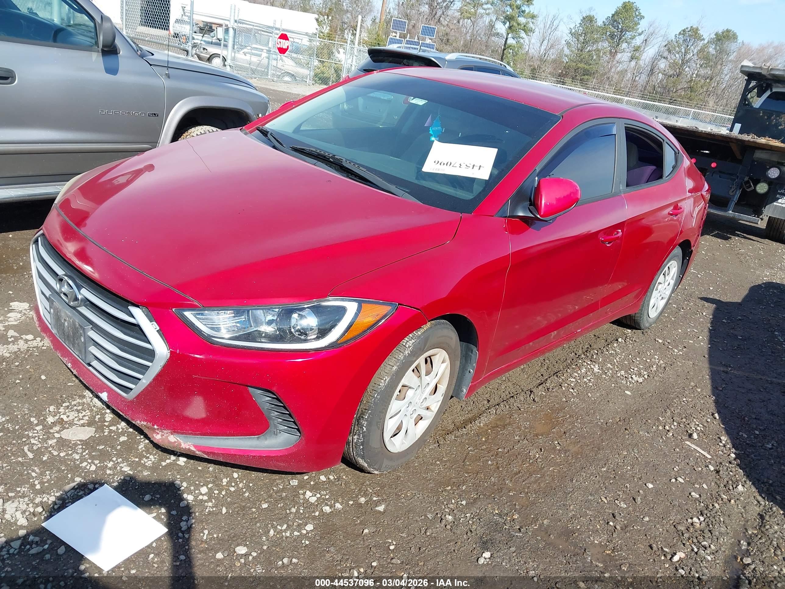 HYUNDAI ELANTRA image 2
