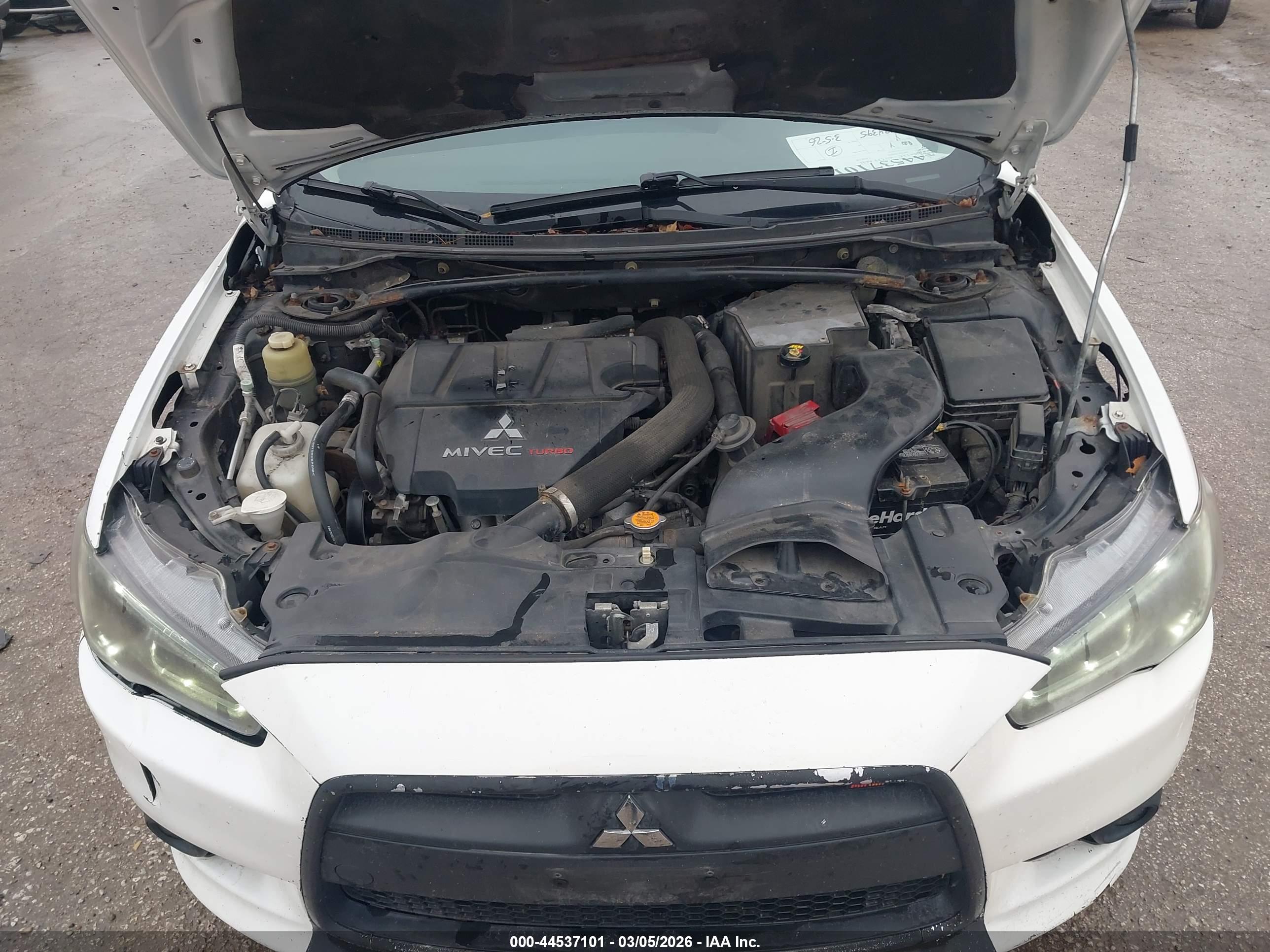 MITSUBISHI LANCER image 10