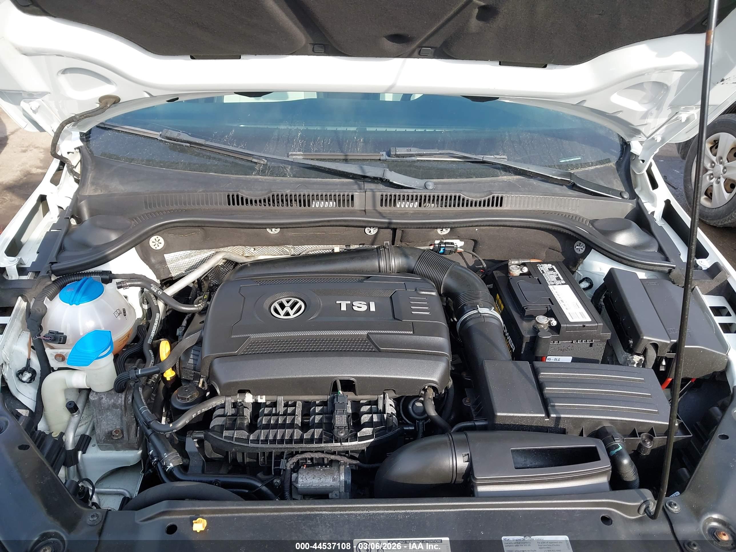 VOLKSWAGEN JETTA image 10