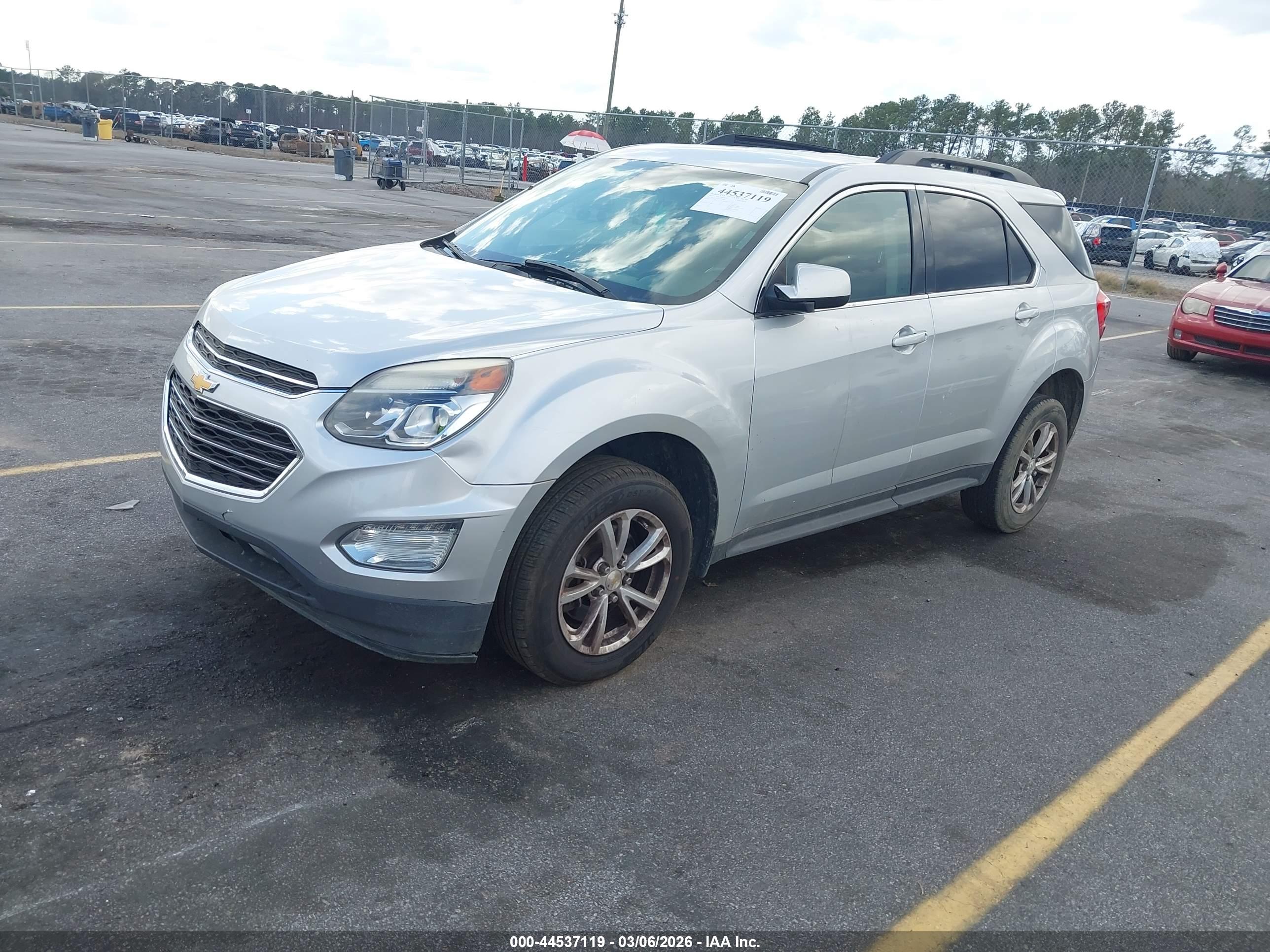 CHEVROLET EQUINOX image 2