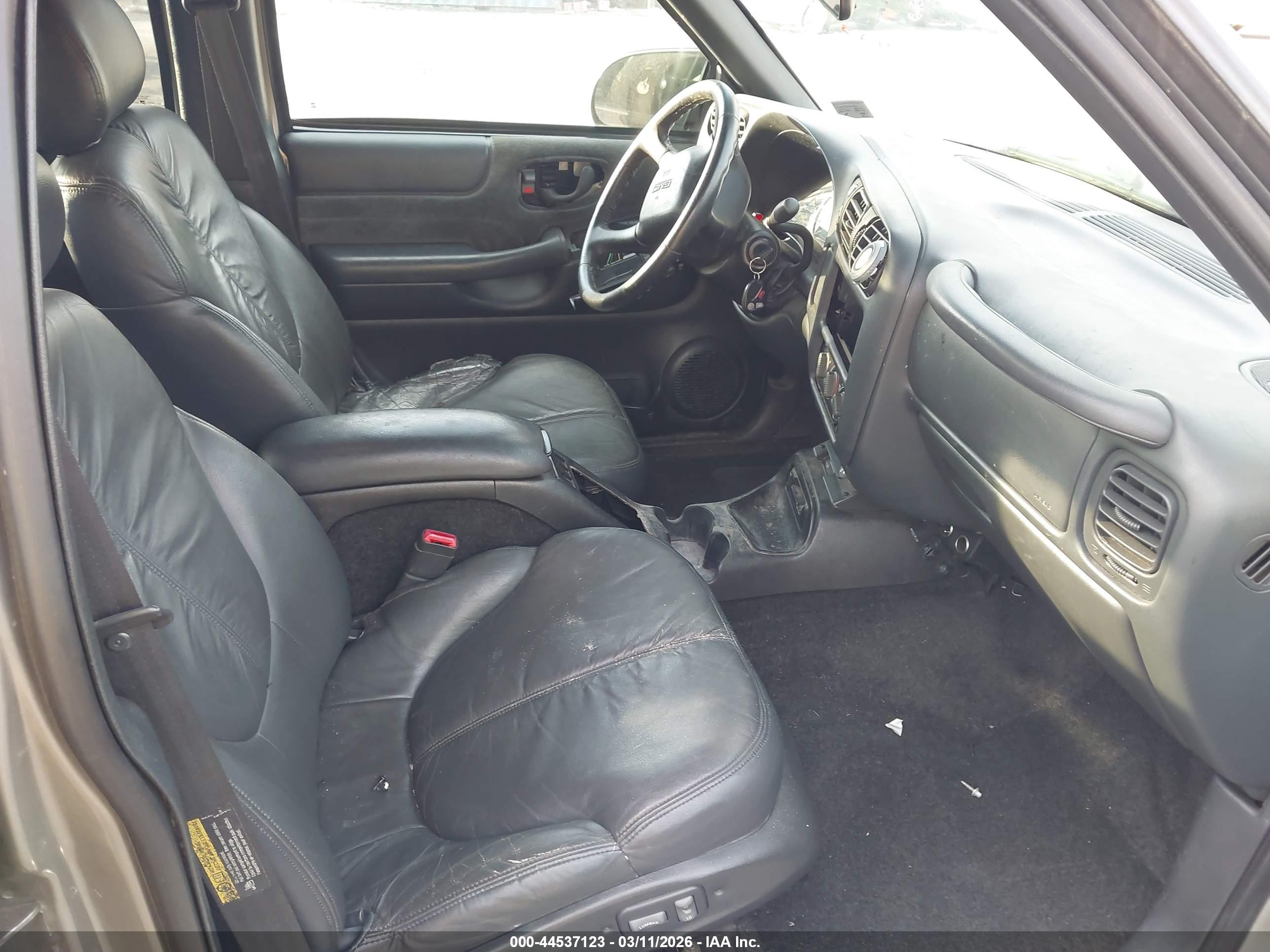 GMC SONOMA image 5