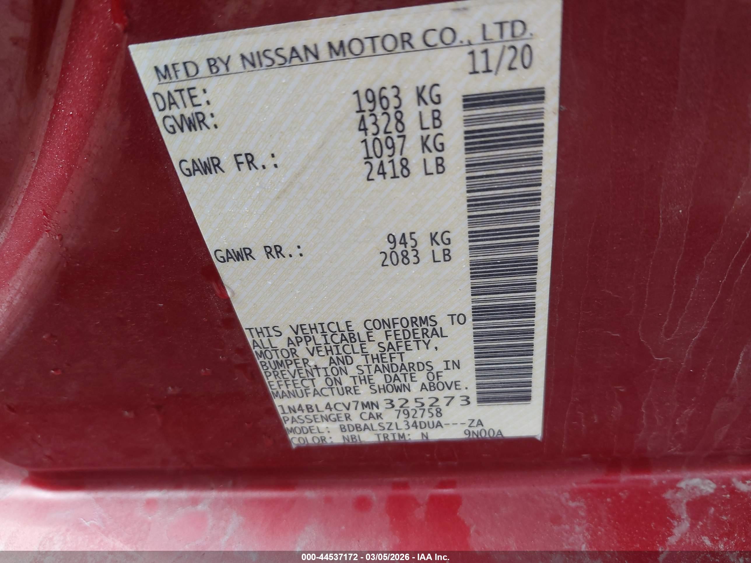 NISSAN ALTIMA image 9