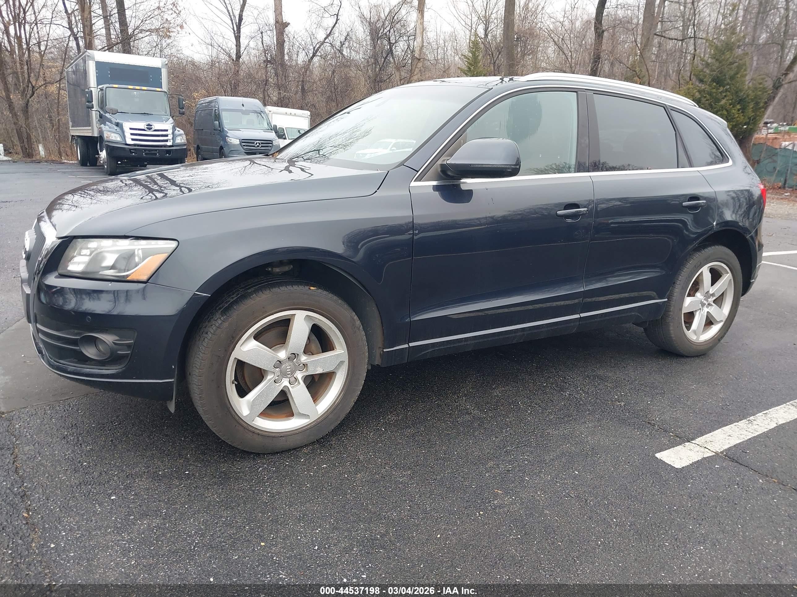 AUDI Q5 image 2