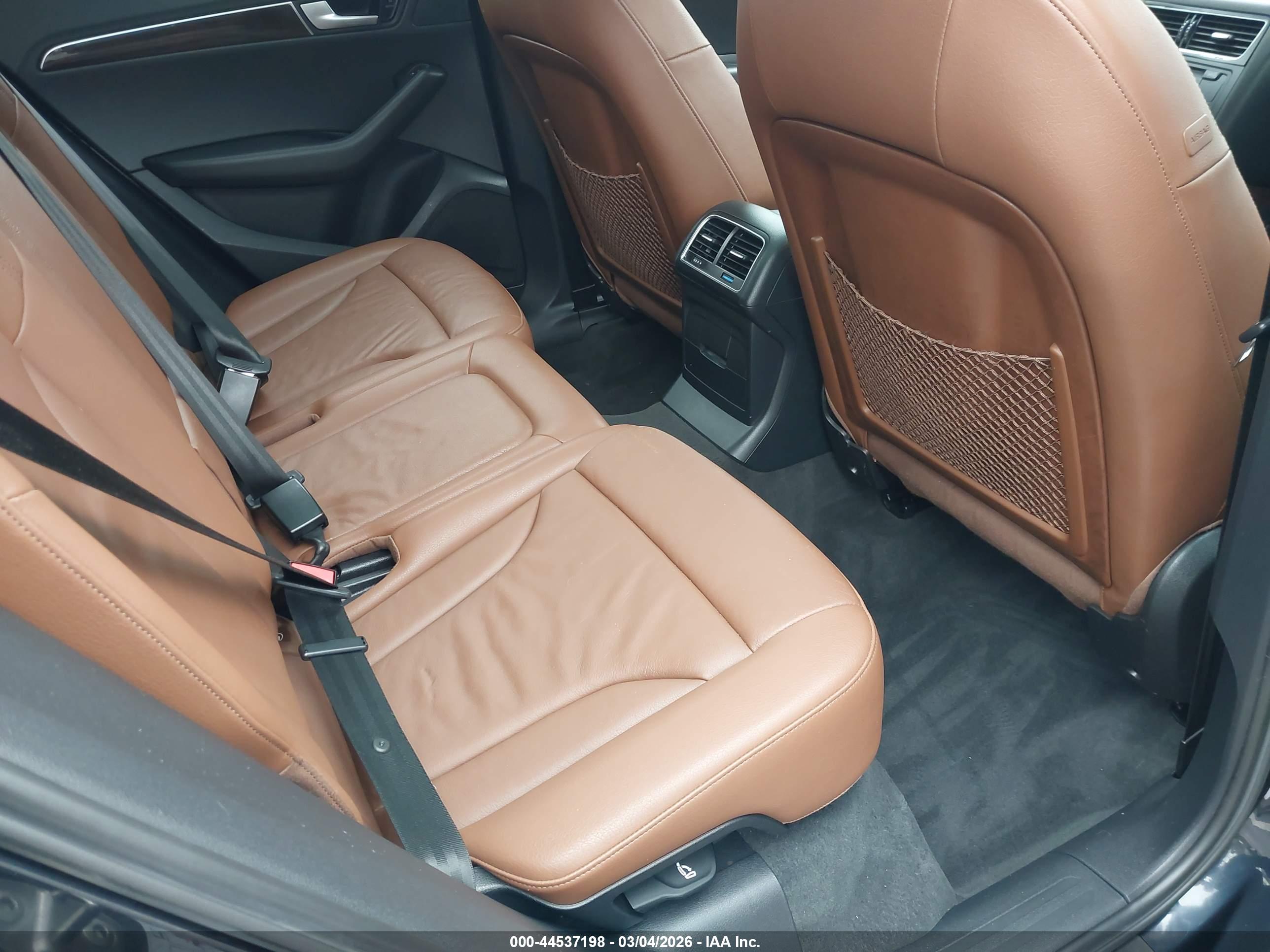 AUDI Q5 image 8