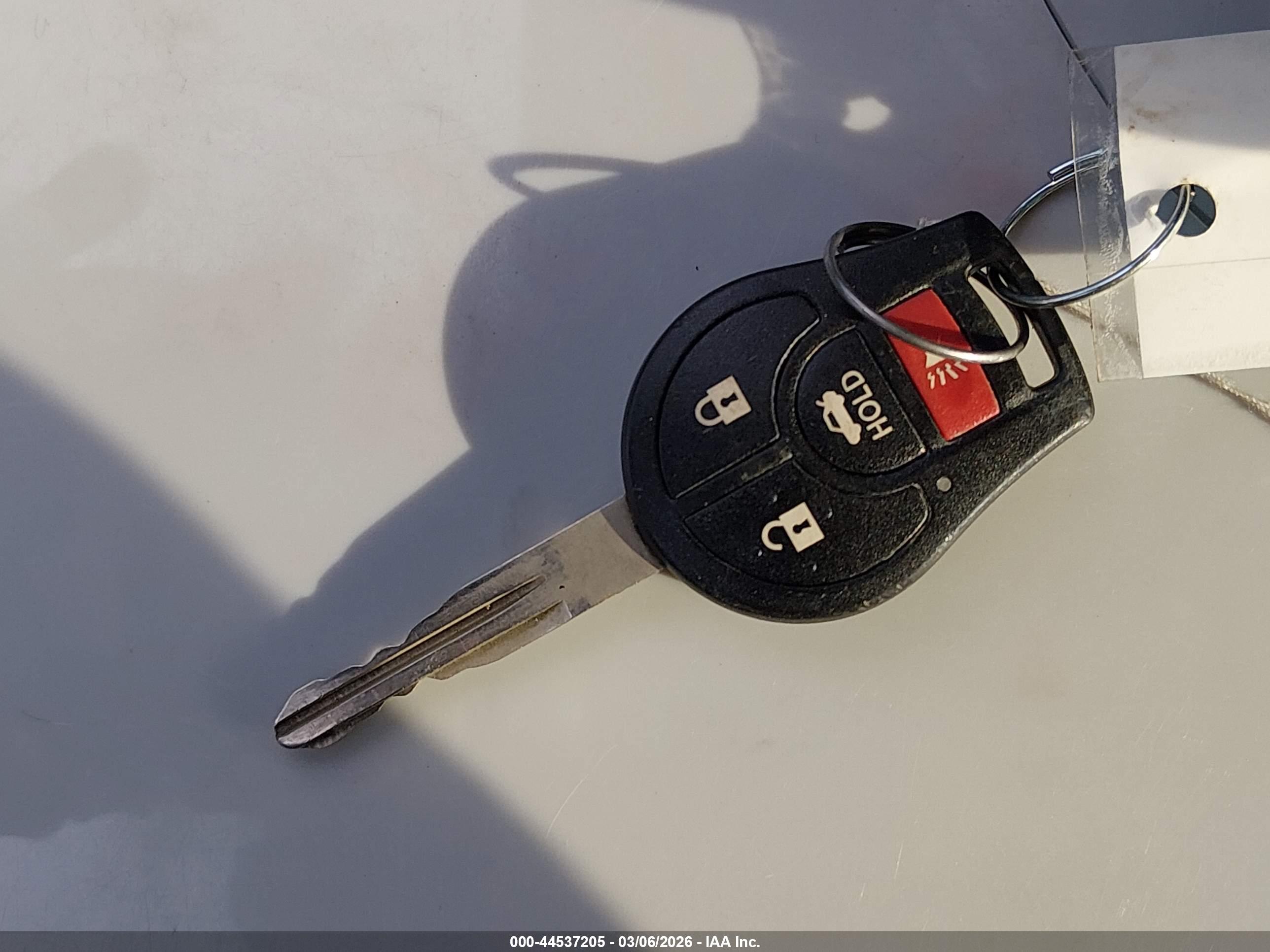 NISSAN VERSA image 11