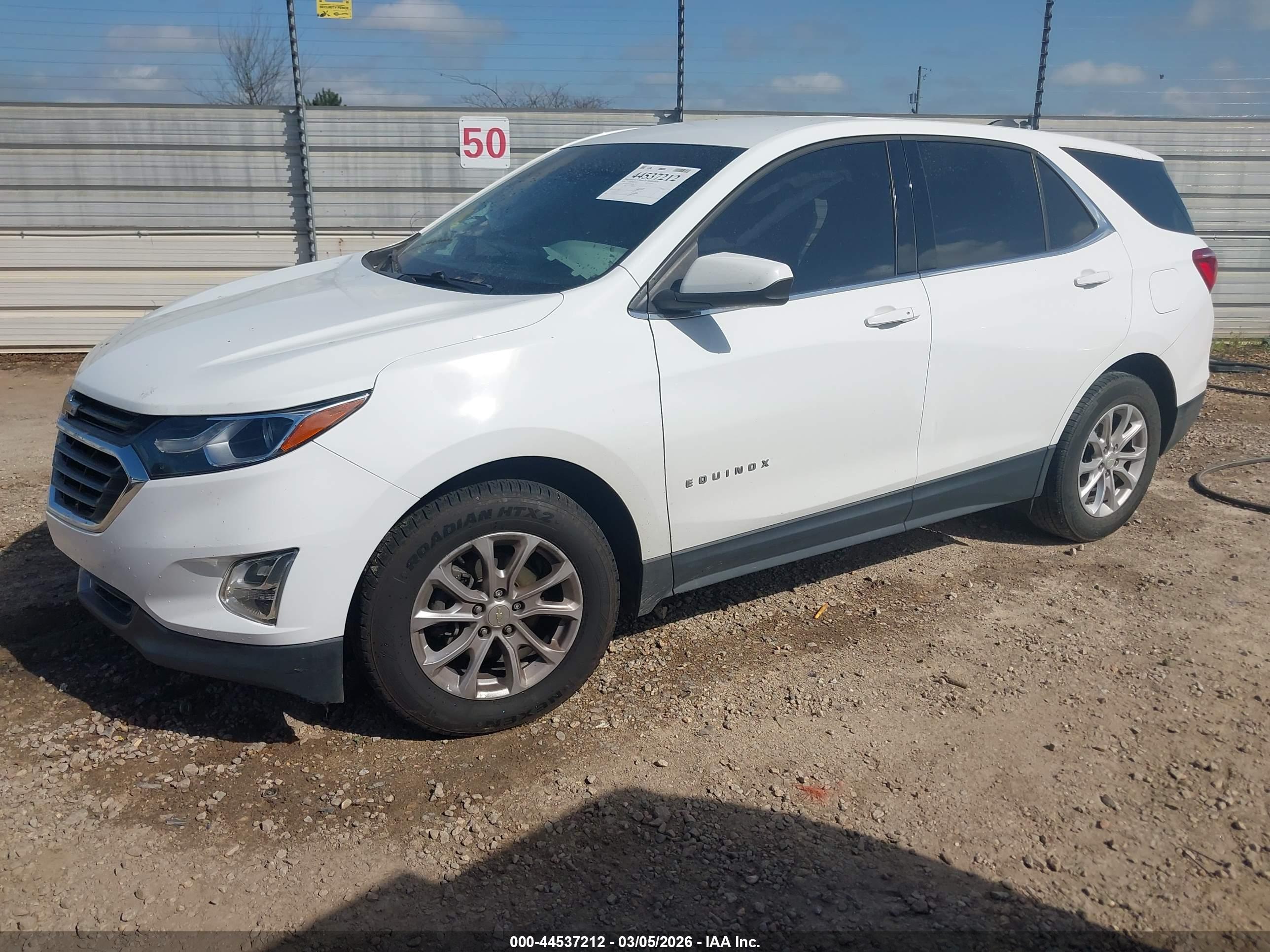 CHEVROLET EQUINOX image 2