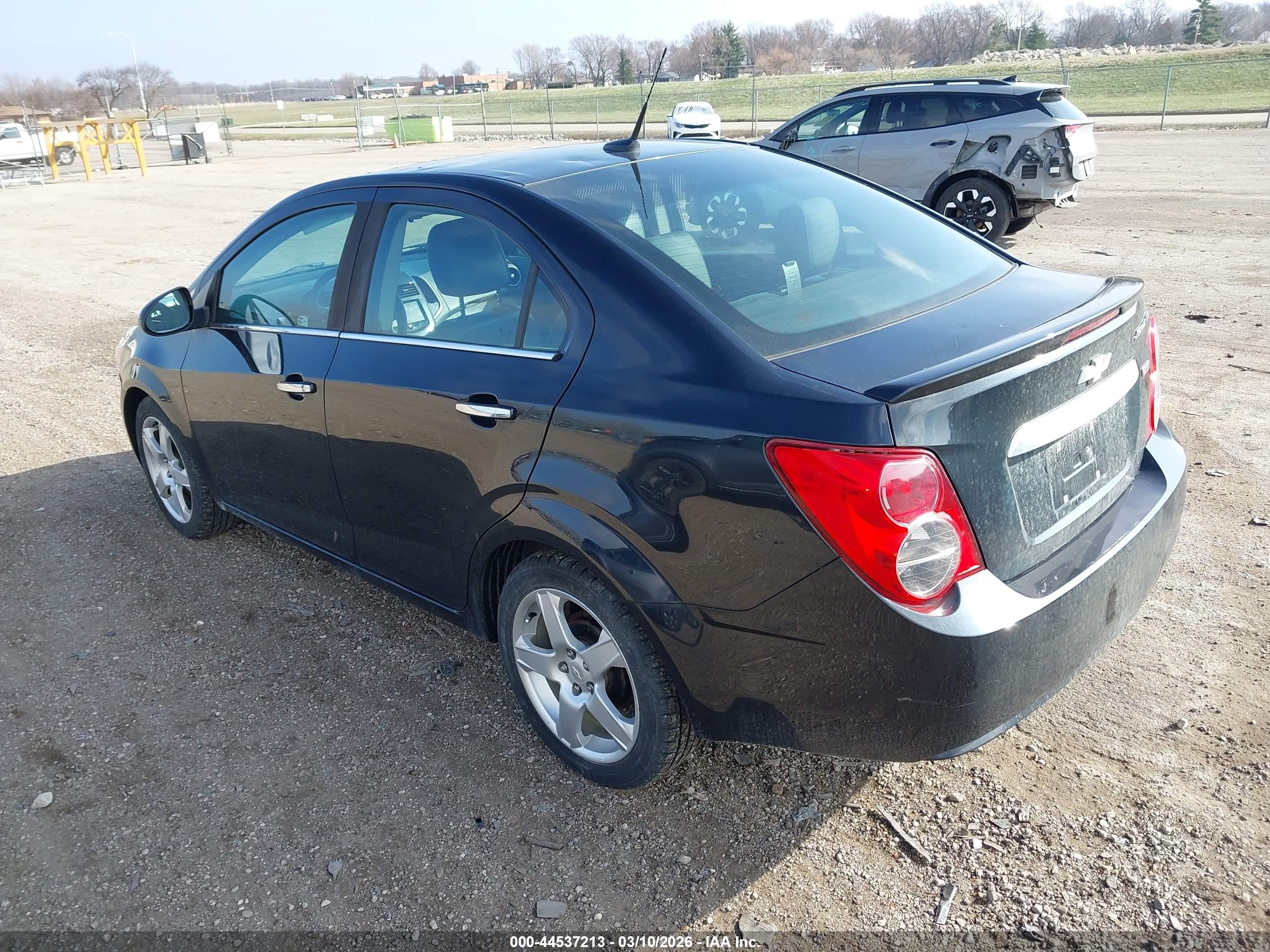 CHEVROLET SONIC image 3