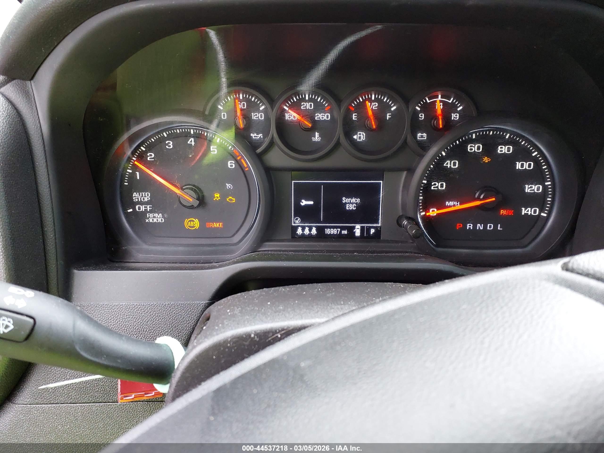 CHEVROLET SILVERADO image 7