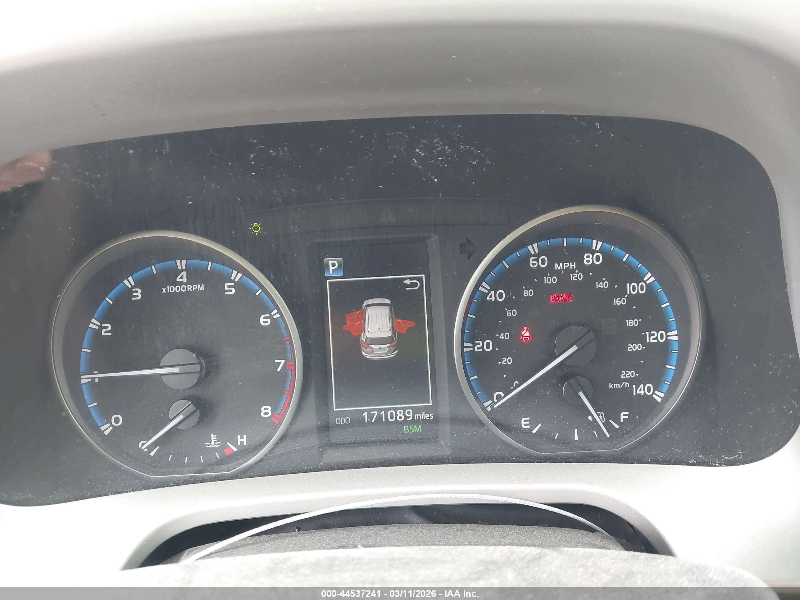 TOYOTA RAV4 image 7