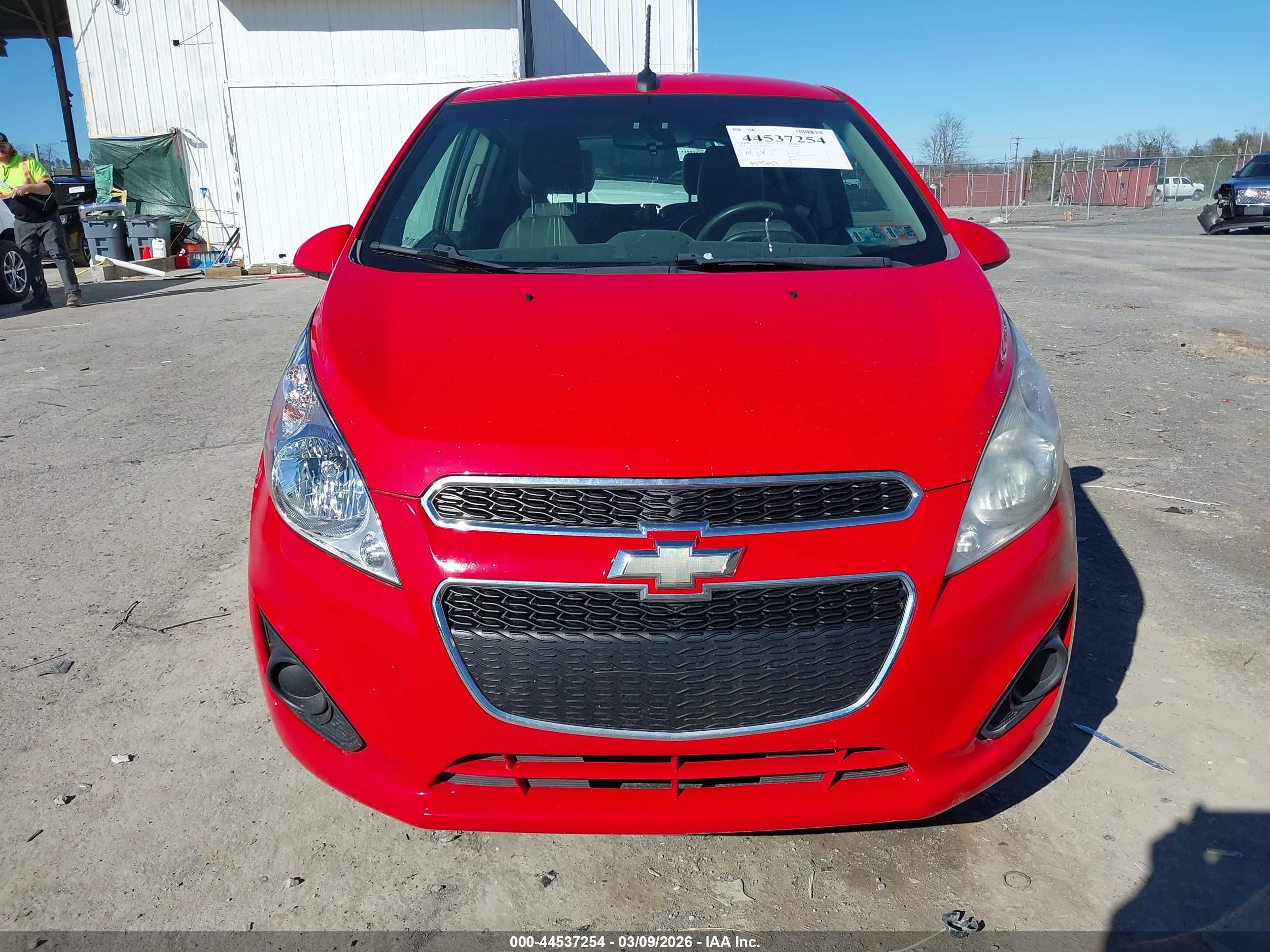 CHEVROLET SPARK image 6