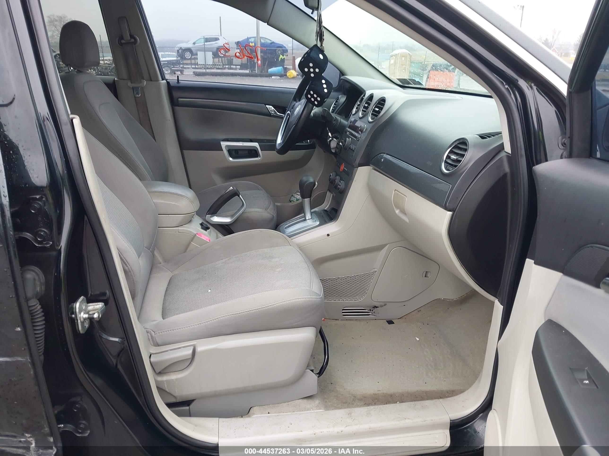 SATURN VUE image 5