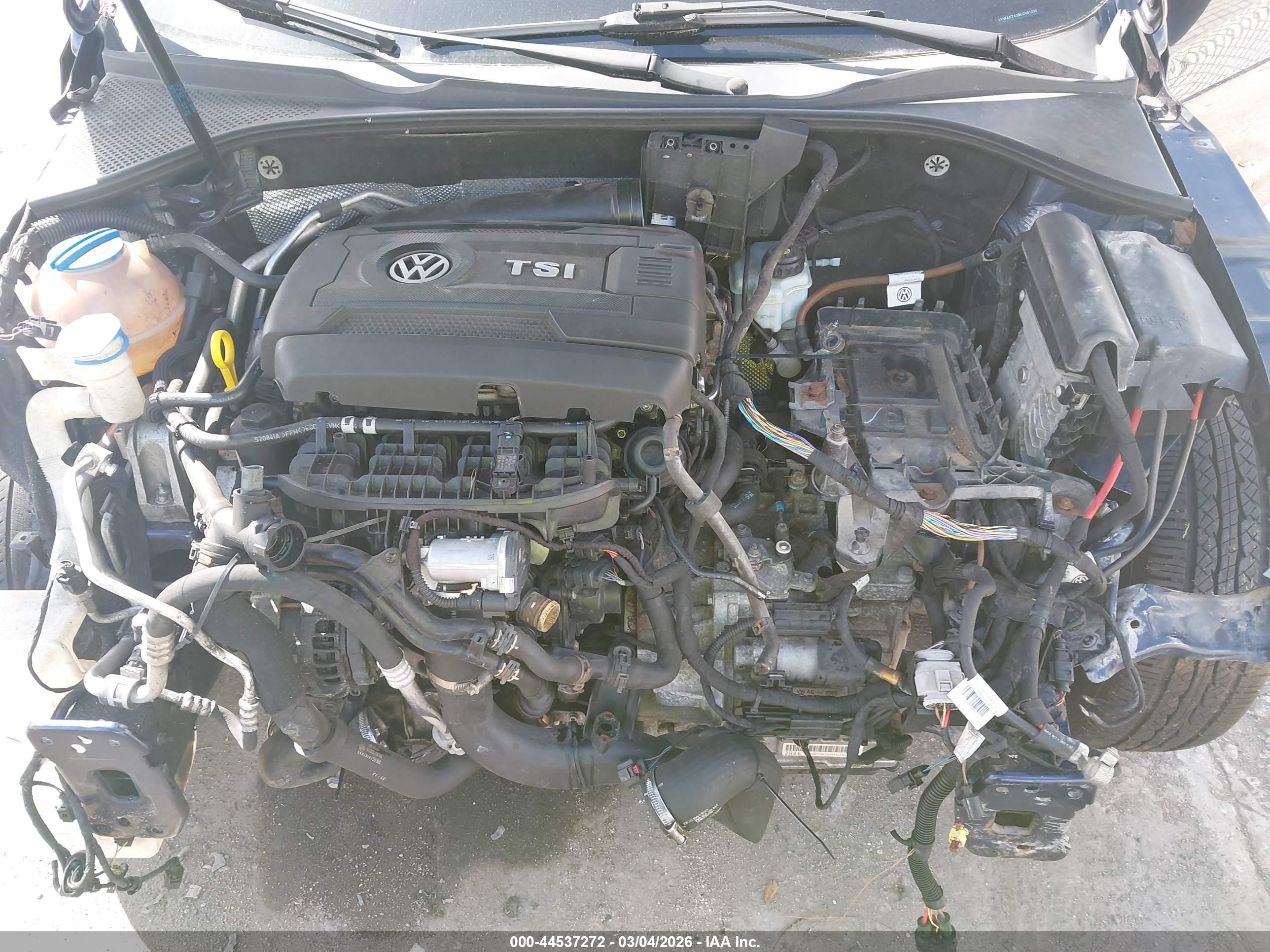 VOLKSWAGEN PASSAT image 10