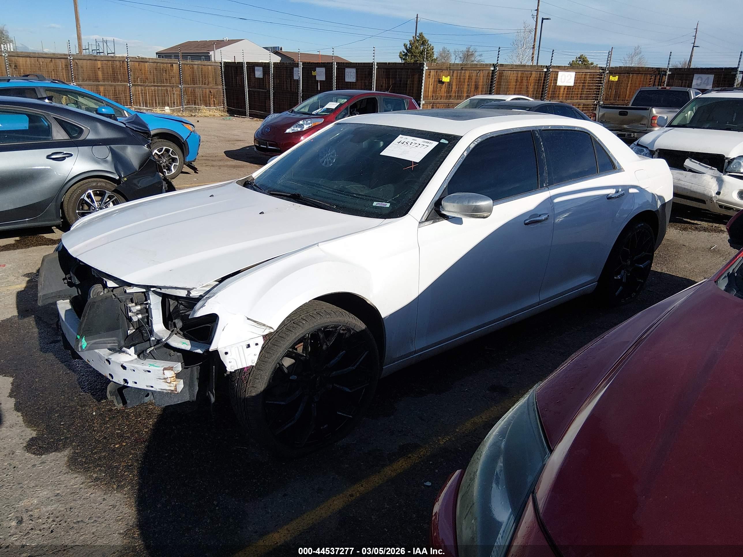 CHRYSLER 300C image 2