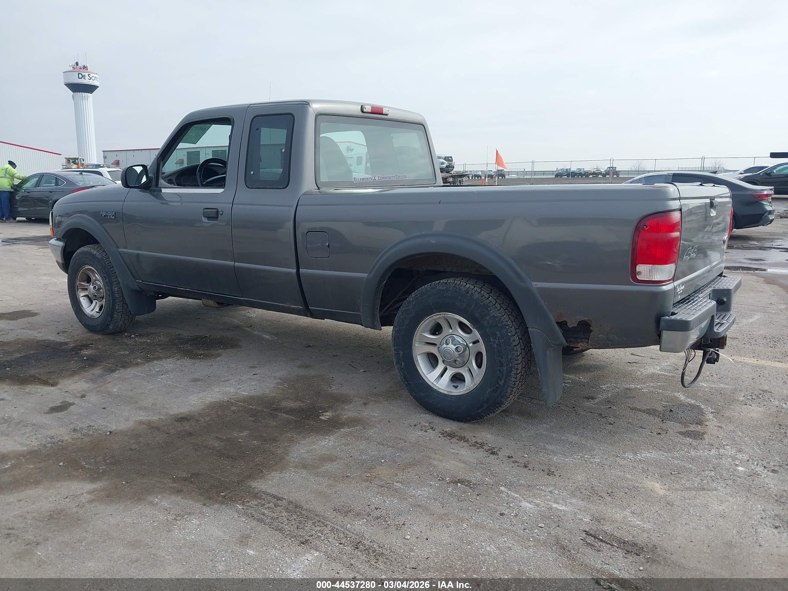 FORD RANGER image 3