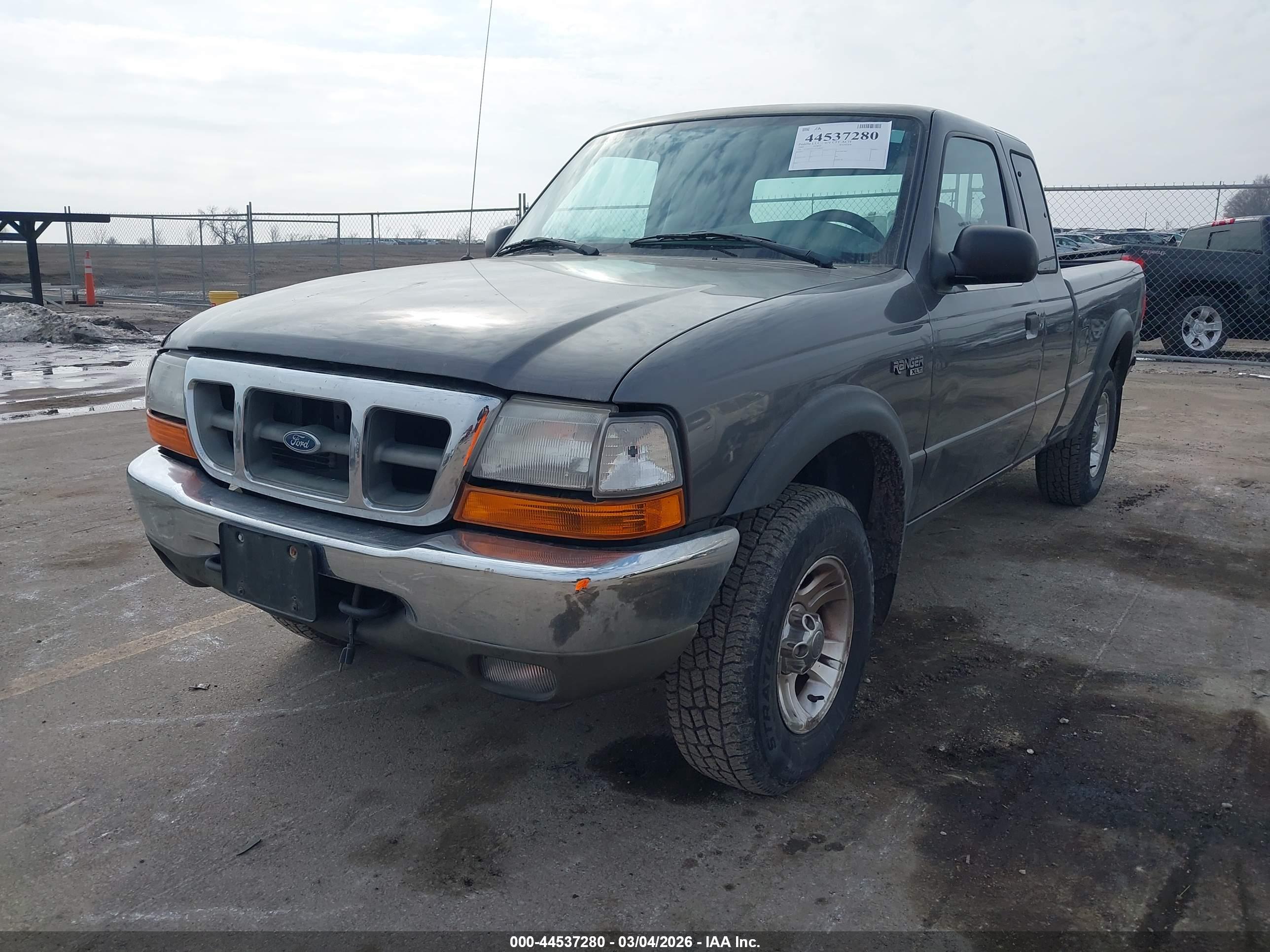 FORD RANGER image 6