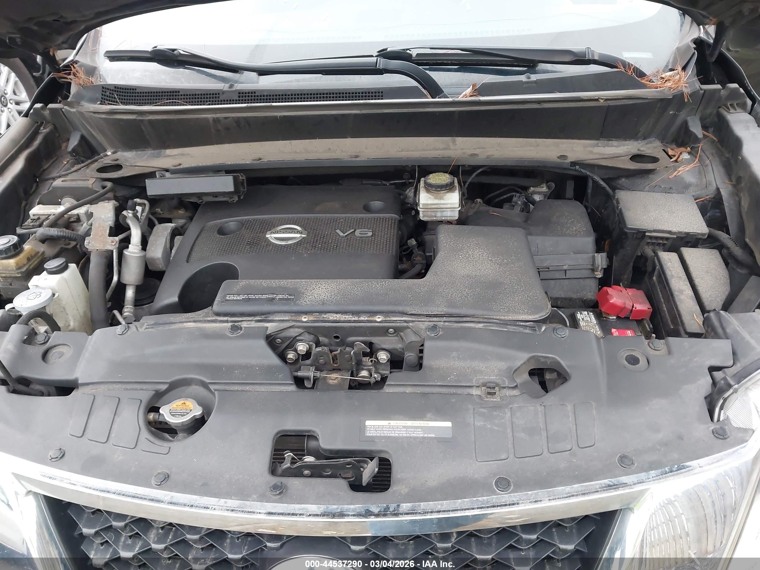 NISSAN PATHFINDER image 10