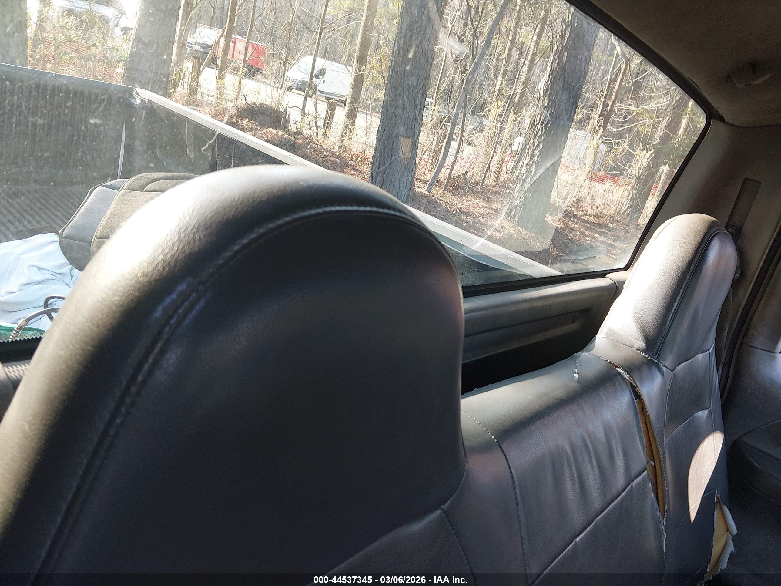 FORD F-150 image 8
