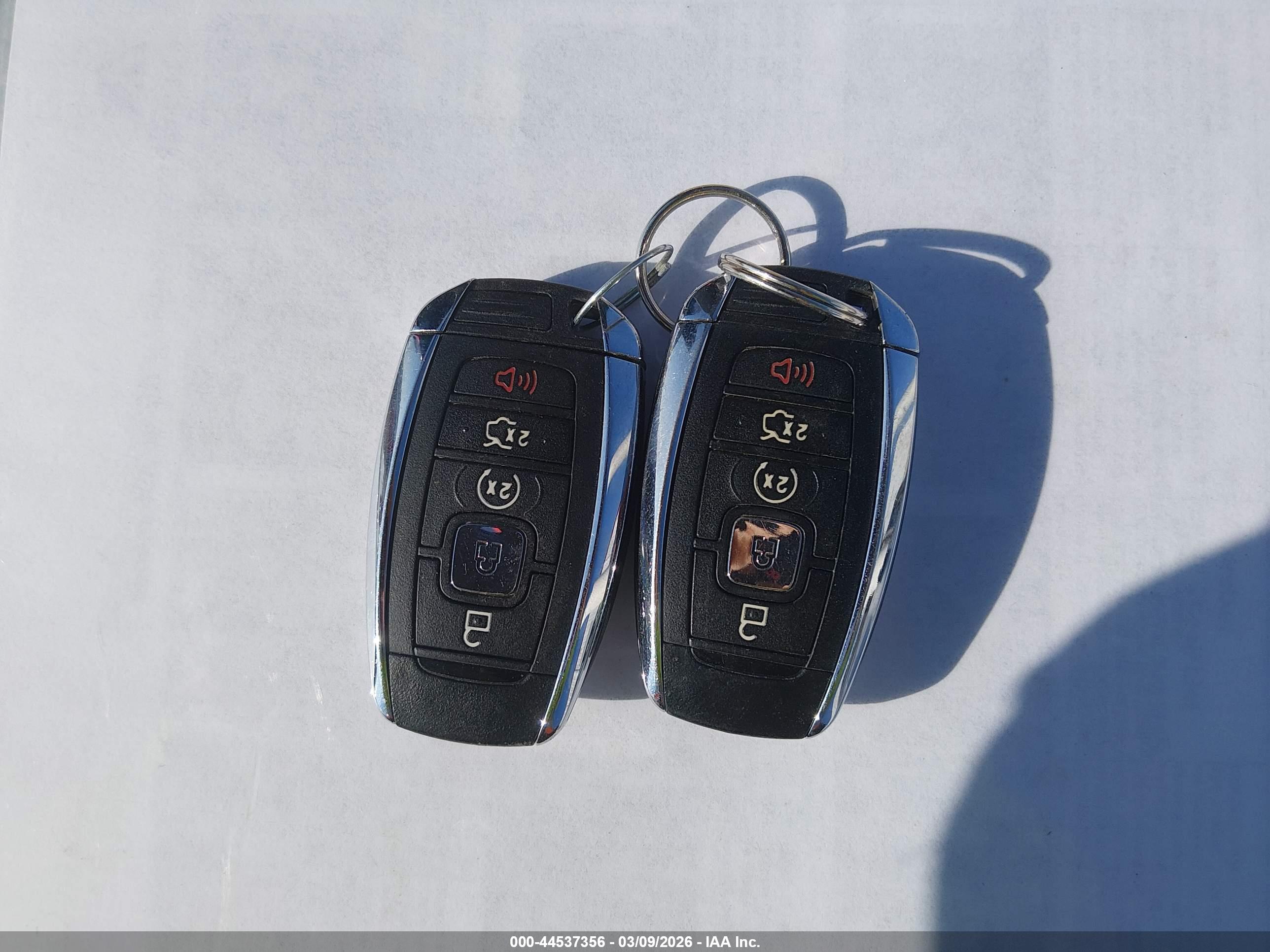LINCOLN MKZ image 11