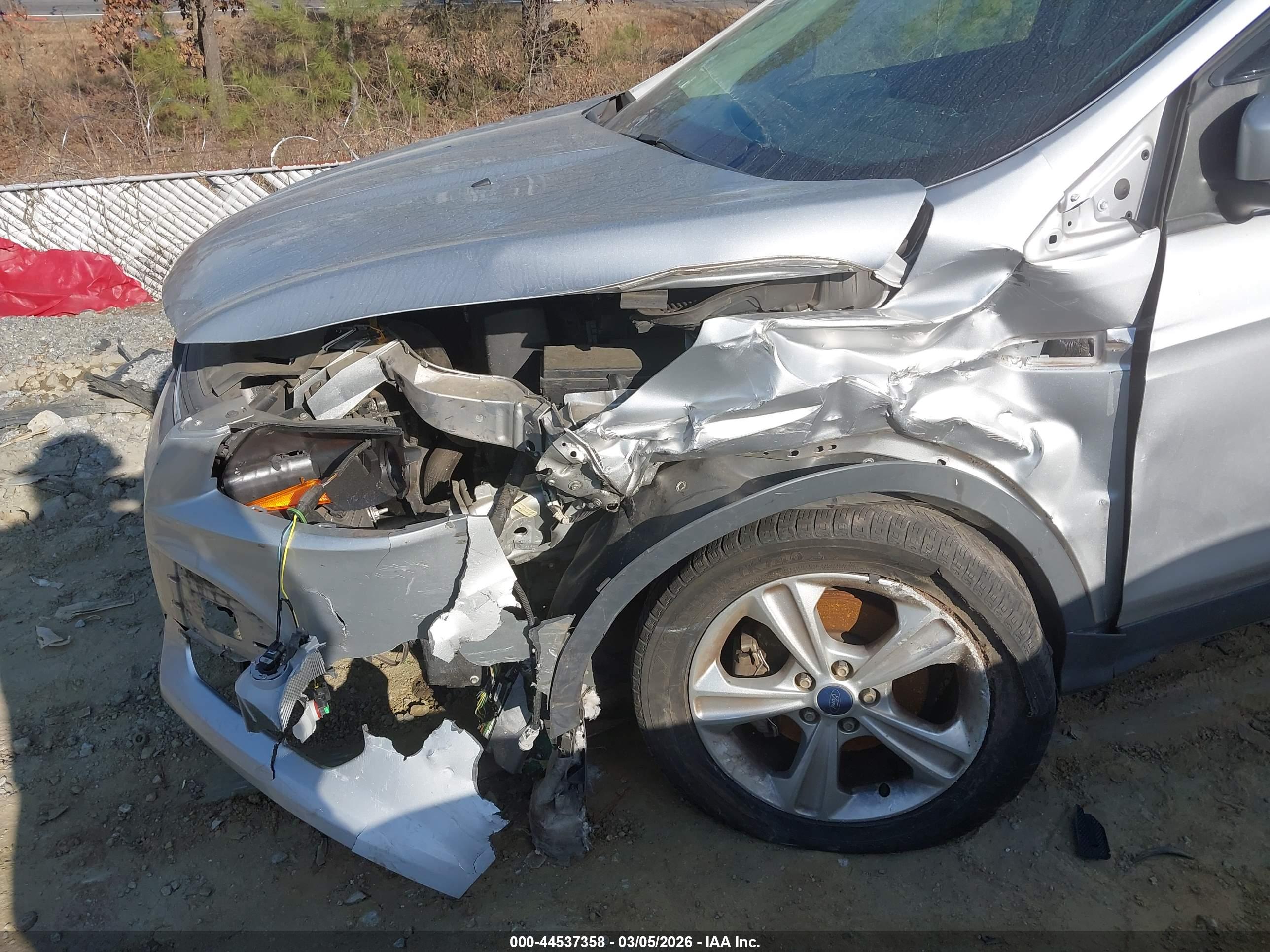FORD ESCAPE image 6