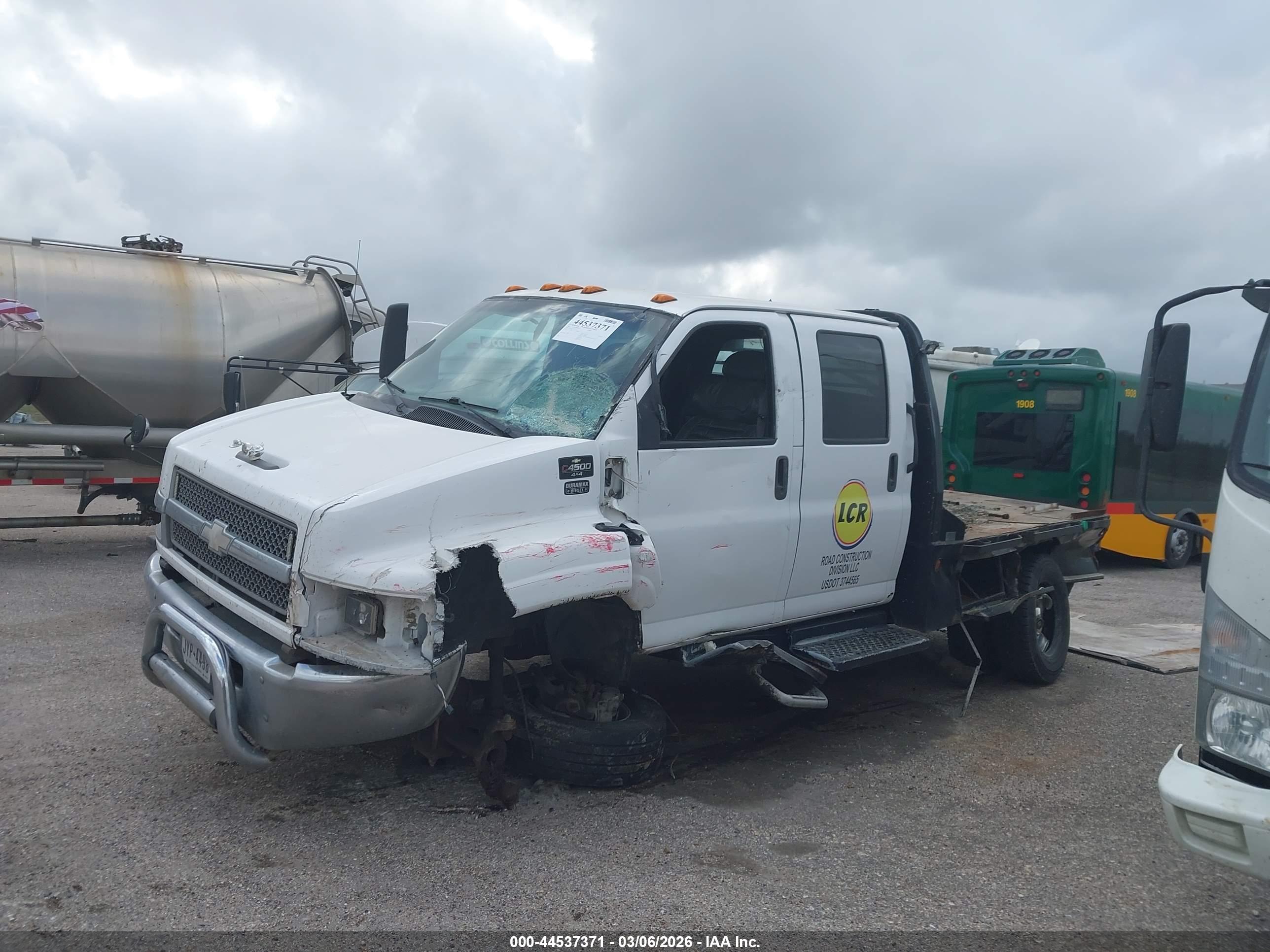 CHEVROLET CC4500 image 2