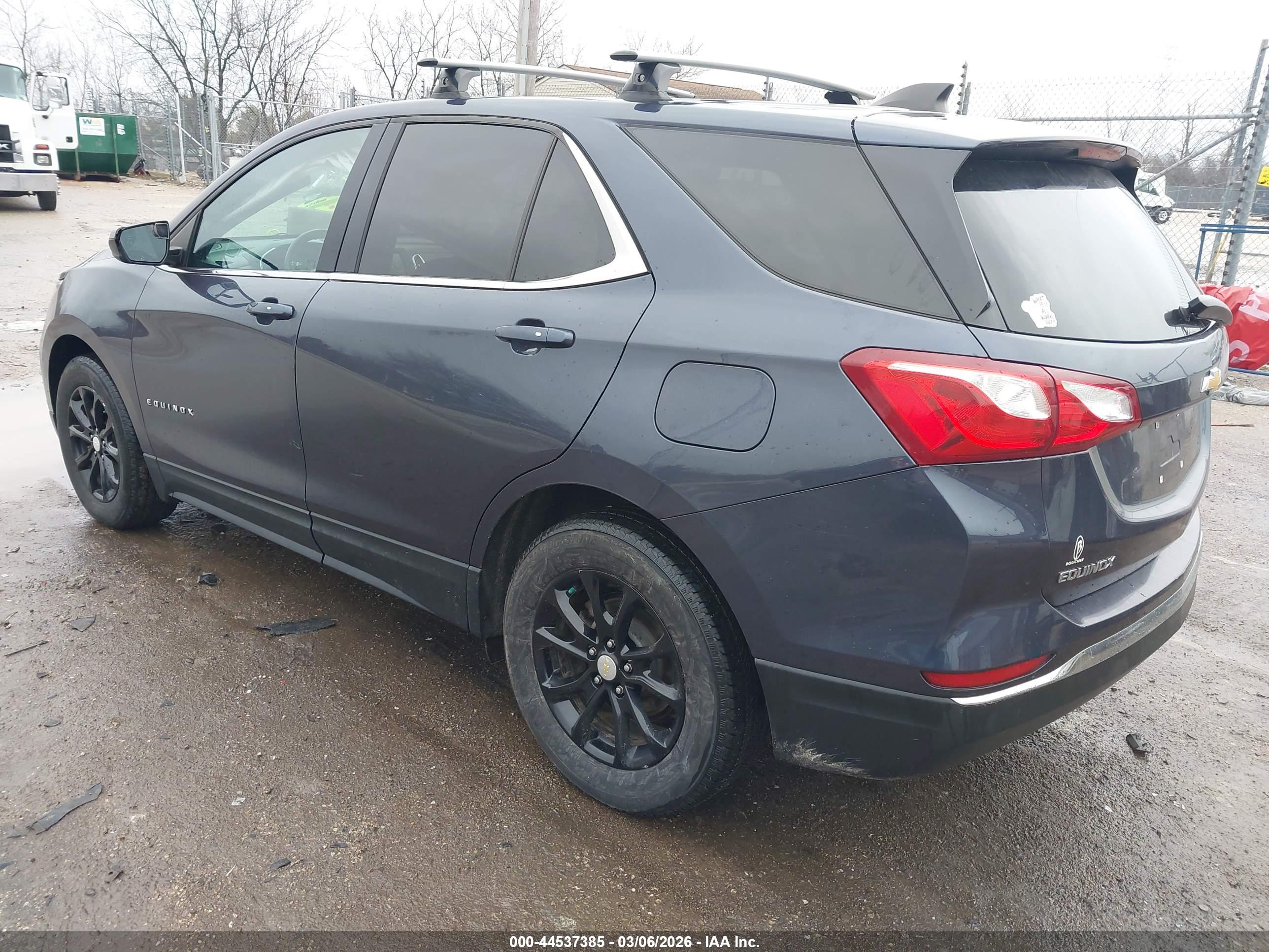 CHEVROLET EQUINOX image 3