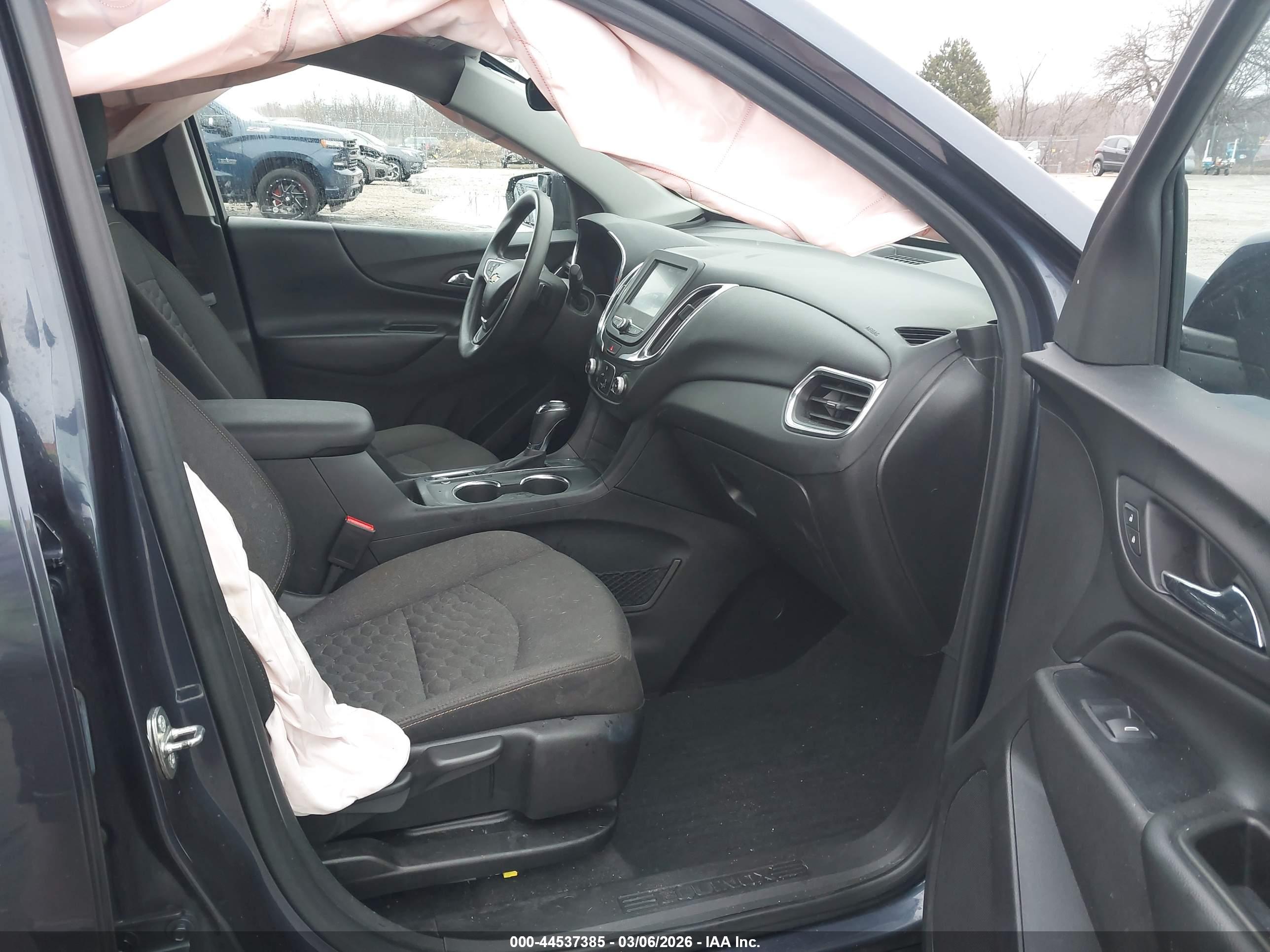 CHEVROLET EQUINOX image 5