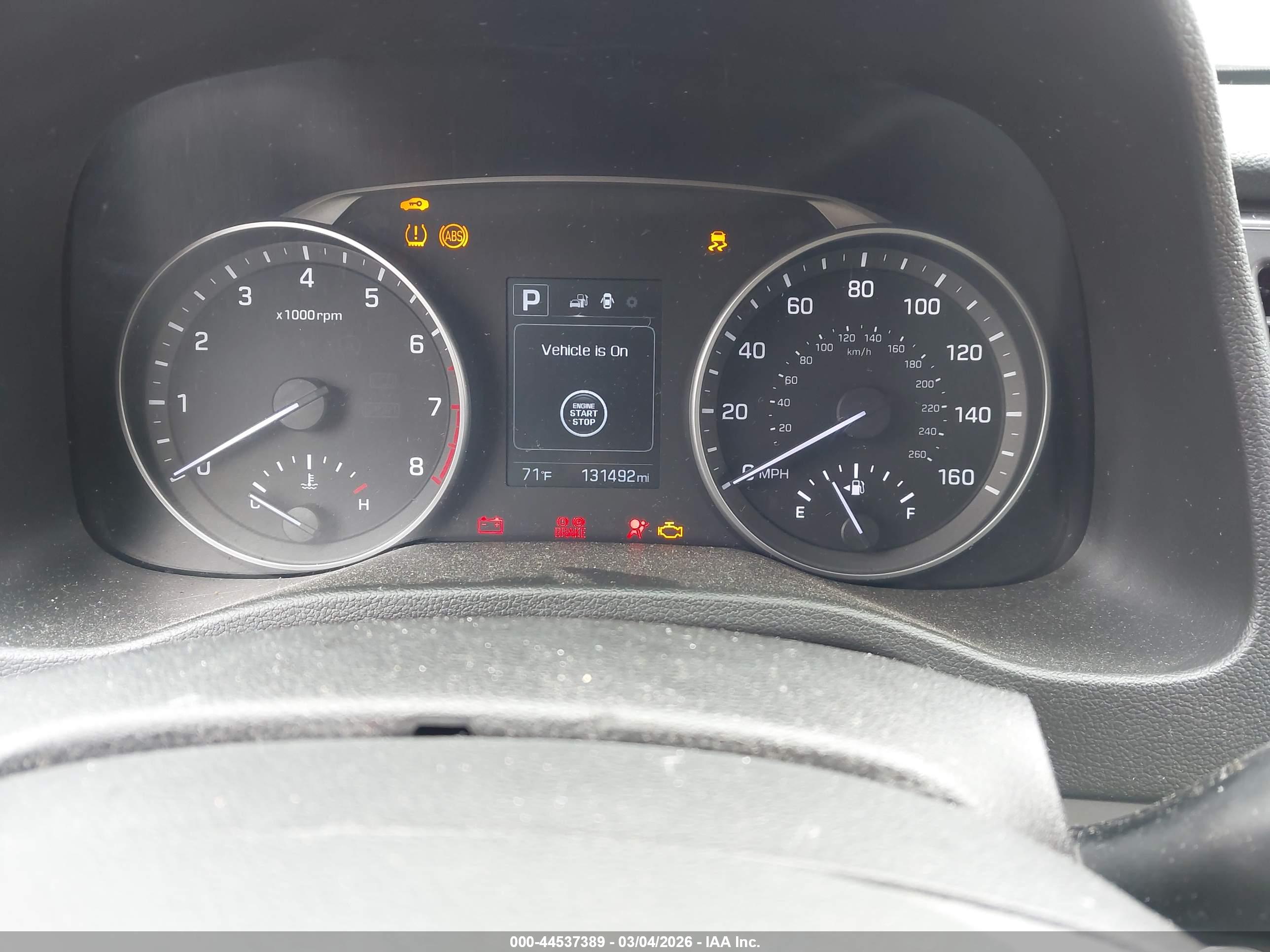 HYUNDAI ELANTRA image 7