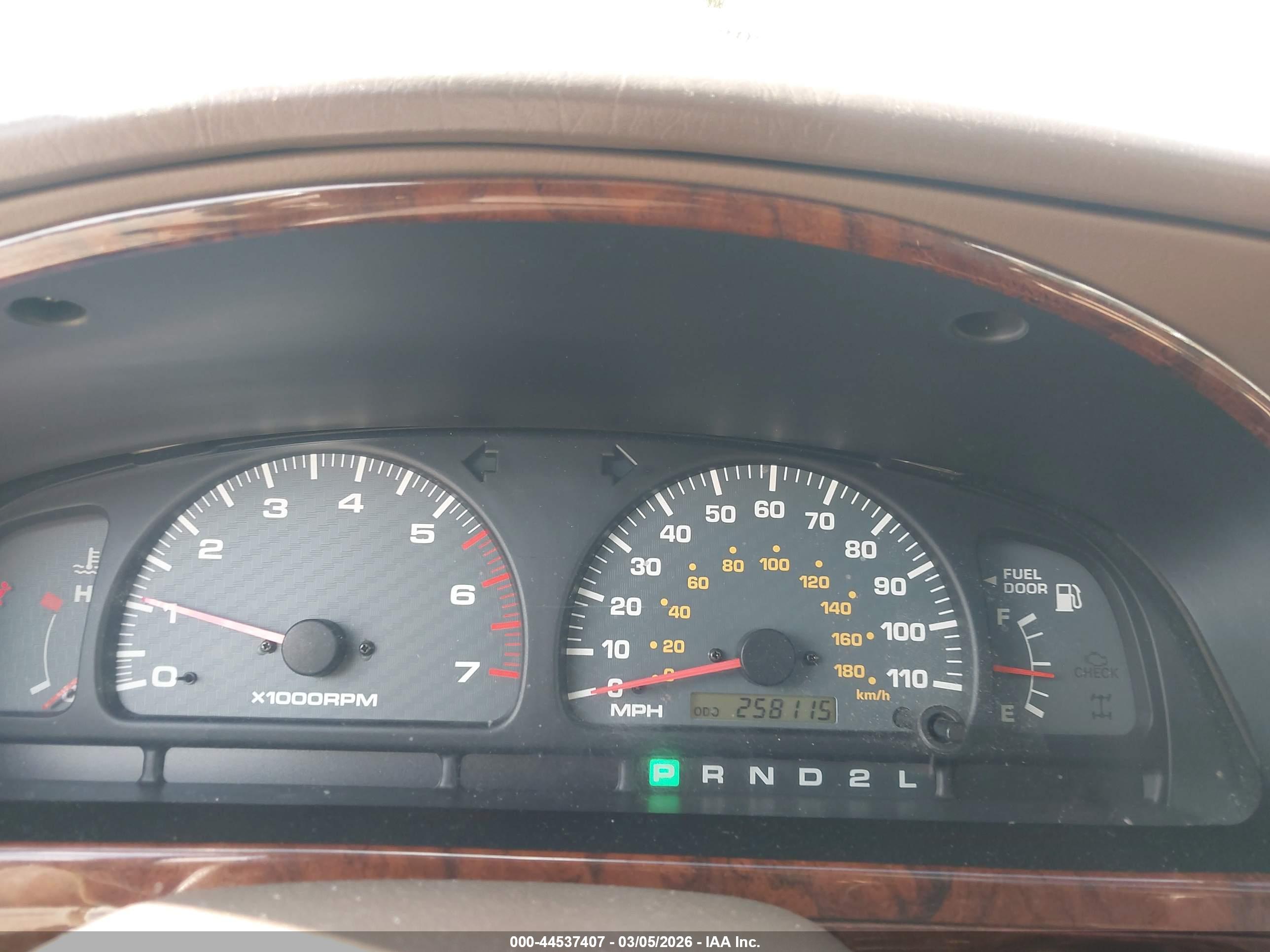 TOYOTA 4RUNNER image 7